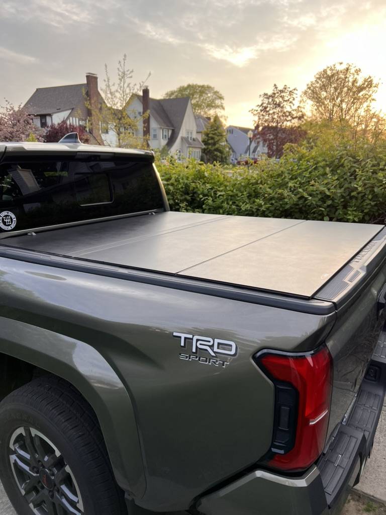 2024 Tacoma LoMax Stance hard tri fold tonneau cover installed 09F85E52-2166-4785-9D9C-4C1856CAAEB9_1_105_c