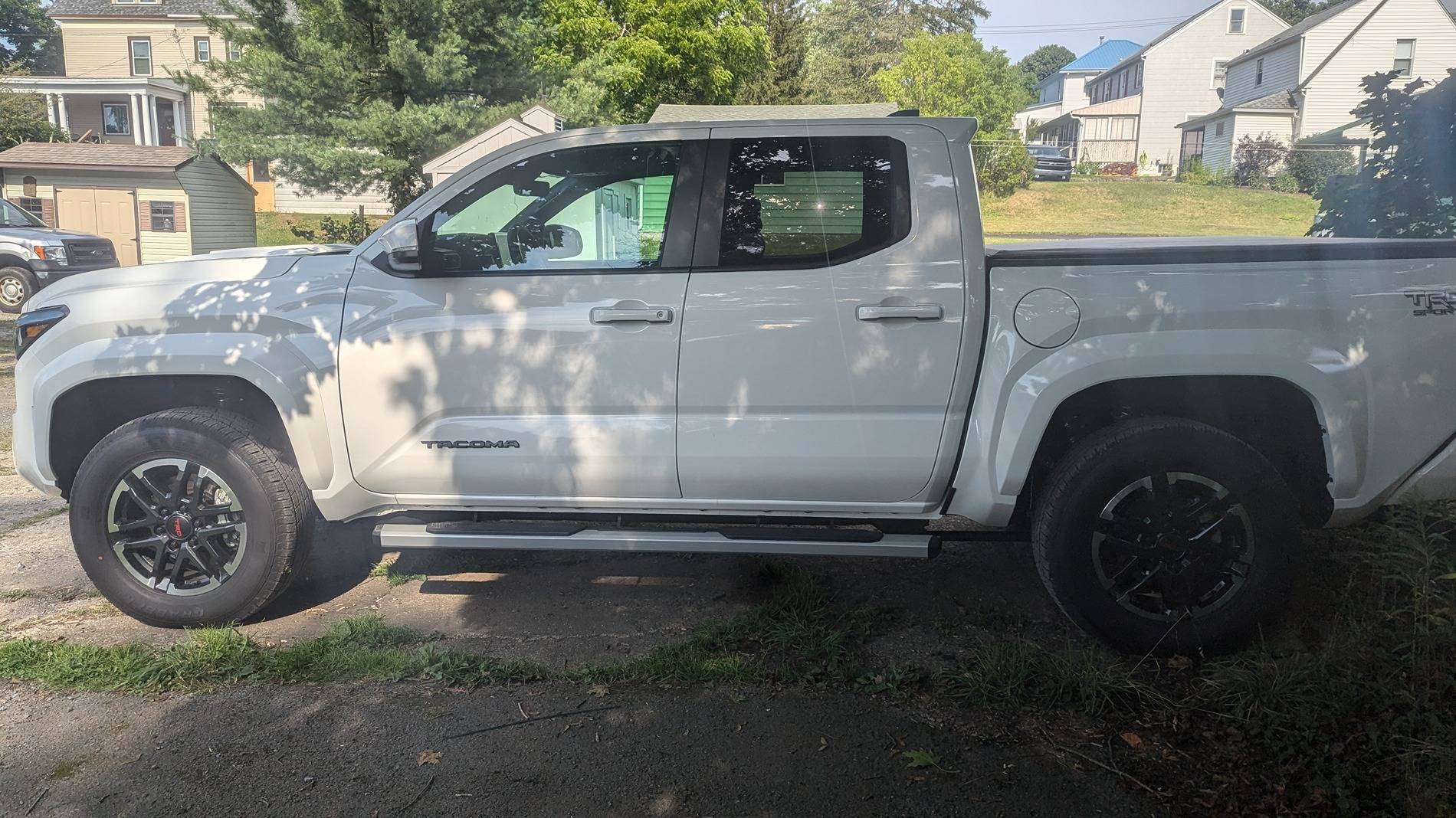 2024 Tacoma Blacking out stock Running Boards 1000002162