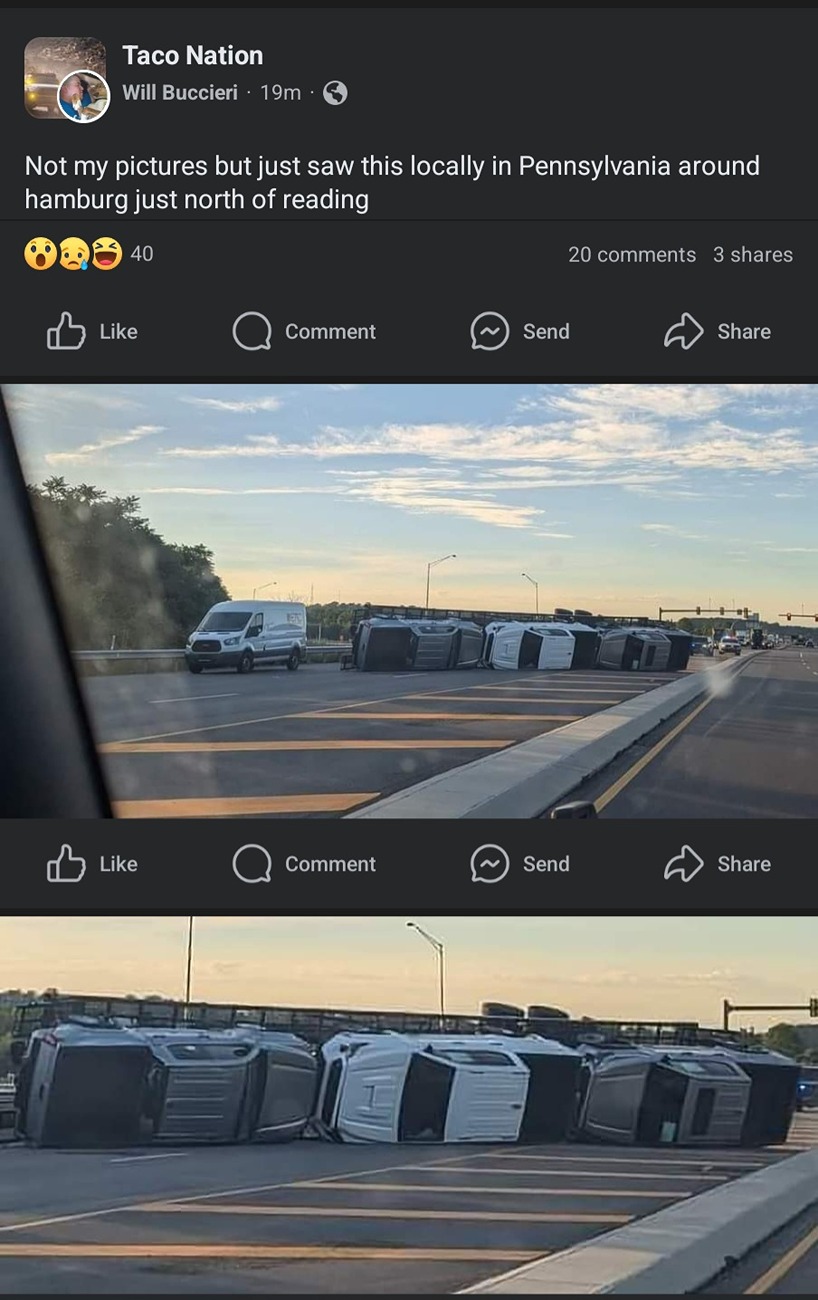 2024 Tacoma [Picture] Which one of y'all will be getting a call from your dealer 🤣 Trailer carrying new Tacomas flips on highway 1000005978