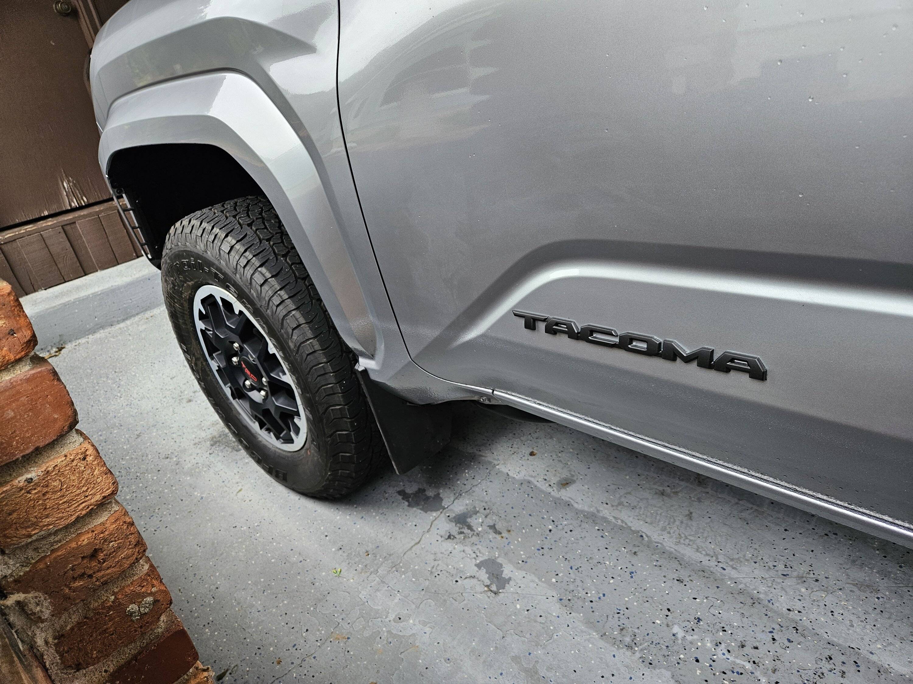 2024 Tacoma CELESTIAL SILVER METALLIC 2024 Tacoma Thread (4th Gen) 1000007630