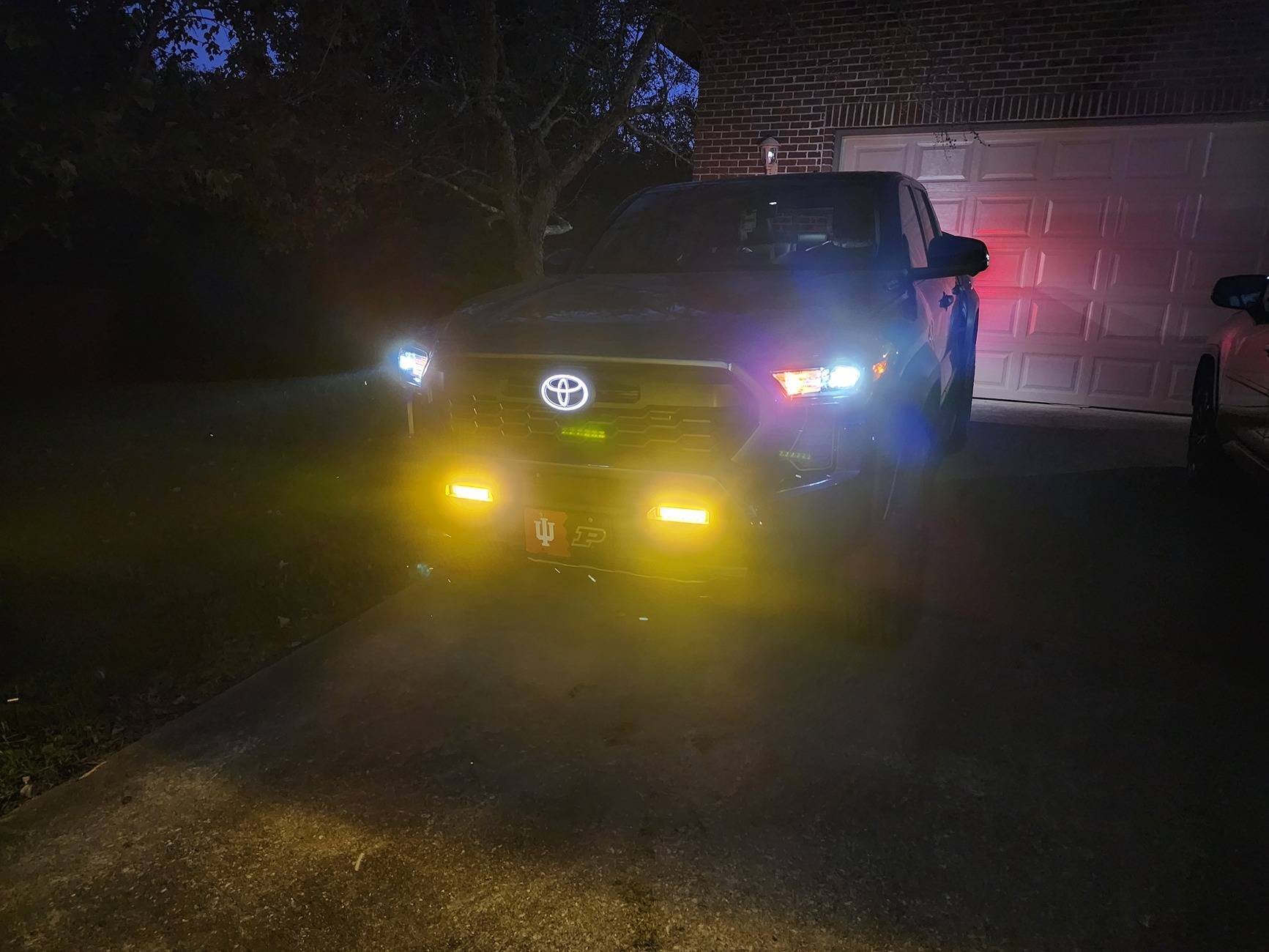 2024 Tacoma SS6 LED Fog Light Kit | Diode Dynamics 1000010803