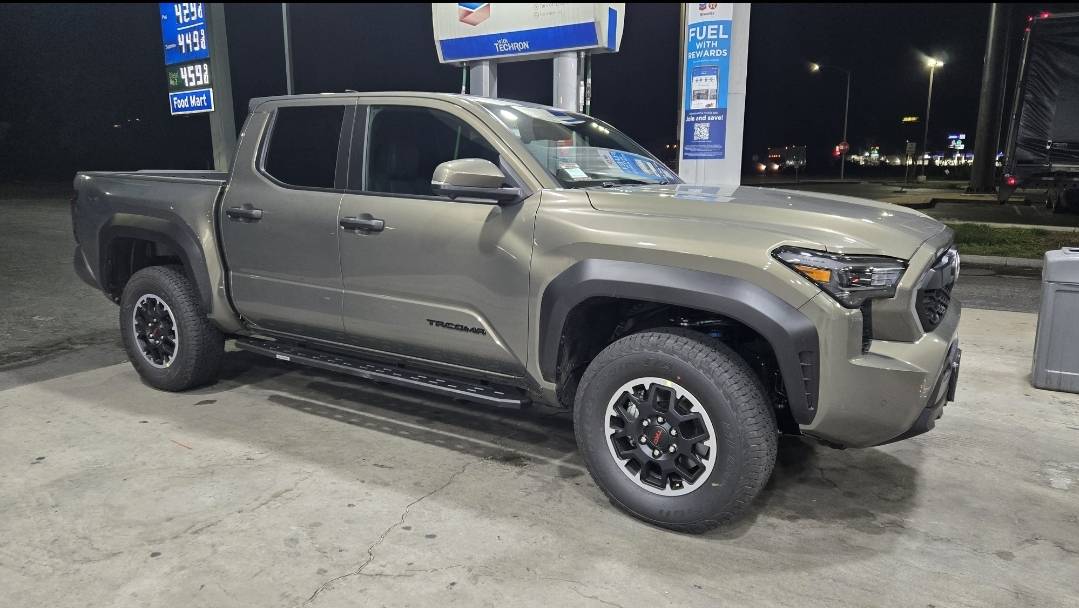 2024 Tacoma How many FIRST TIME TRUCK owners buying 2024 1000019945