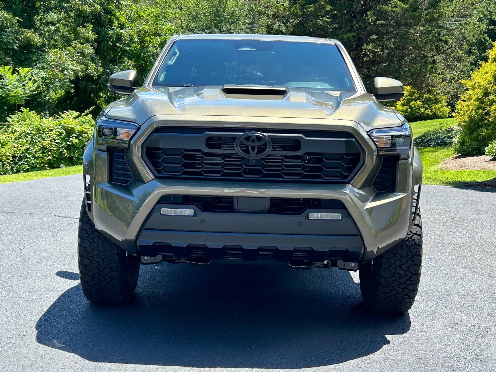 2024 Tacoma TRD Off-Road stock suspension with 295/70R17 (33.3”) on 17” Method 314 (+25 offset), No rubbing! 1a