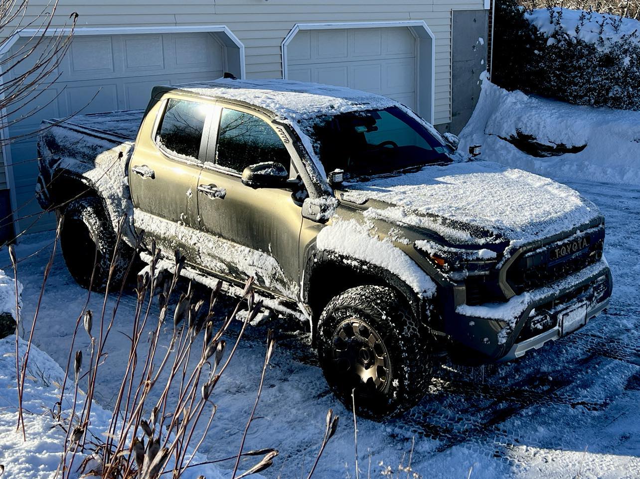 2024 Tacoma Should I spring for a TH? 1f