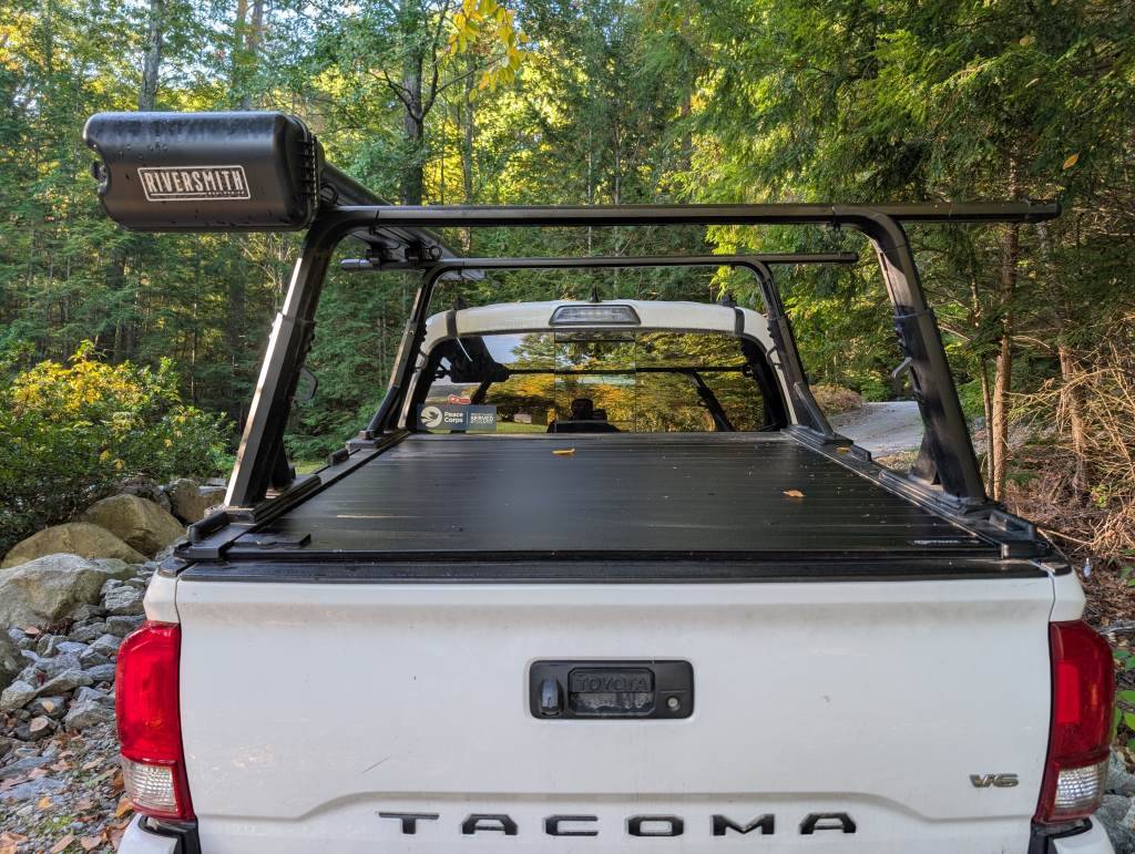 2024 Tacoma Will the BAK X4ts hard roll up *roll* fit between the leaning Yakima towers when rolling up? 2017 Tacoma from Rear with Yakima and Retrax