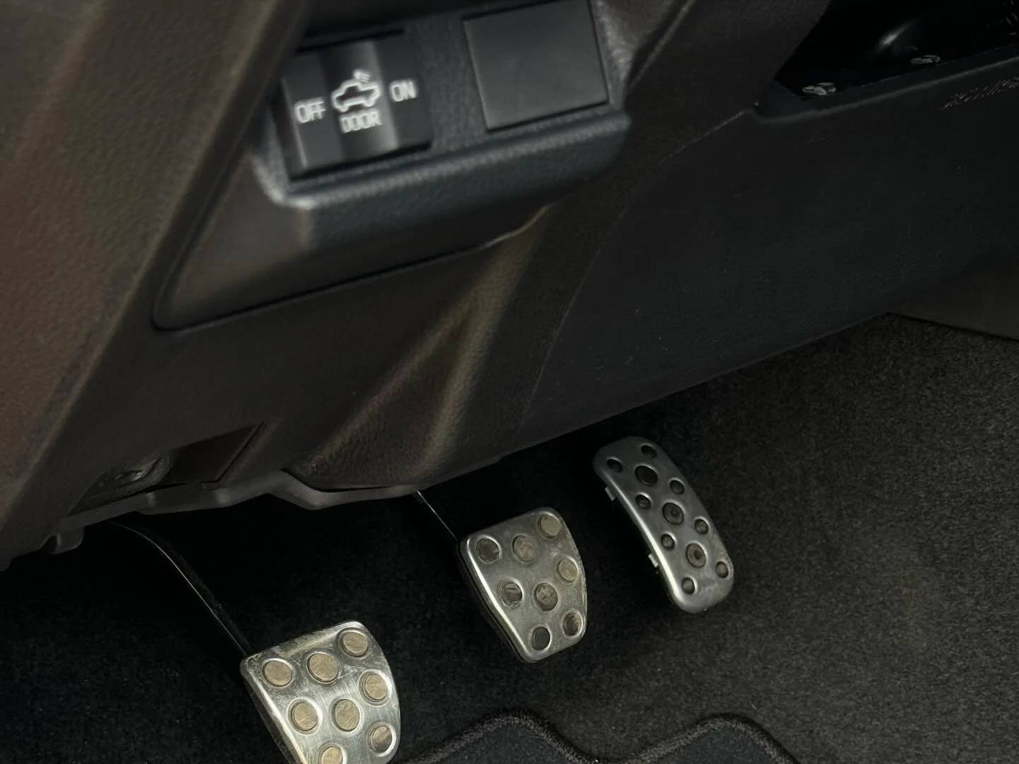 2024 Tacoma The manual transmission has a longer shifter on the 2024 Tacoma -- here's why 2024-tacoma-clutch-pedal