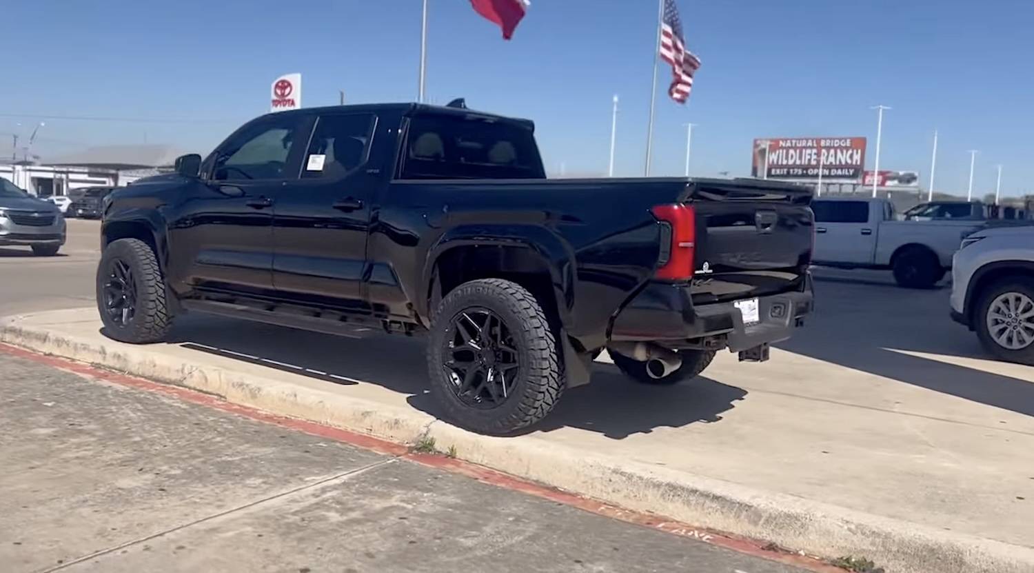 2024 Tacoma 2024 Tacoma SR5 with upgraded aftermarket wheels / tires Black Edition 2024-tacoma-sr5-upgraded-wheels-tires-black-edition-6