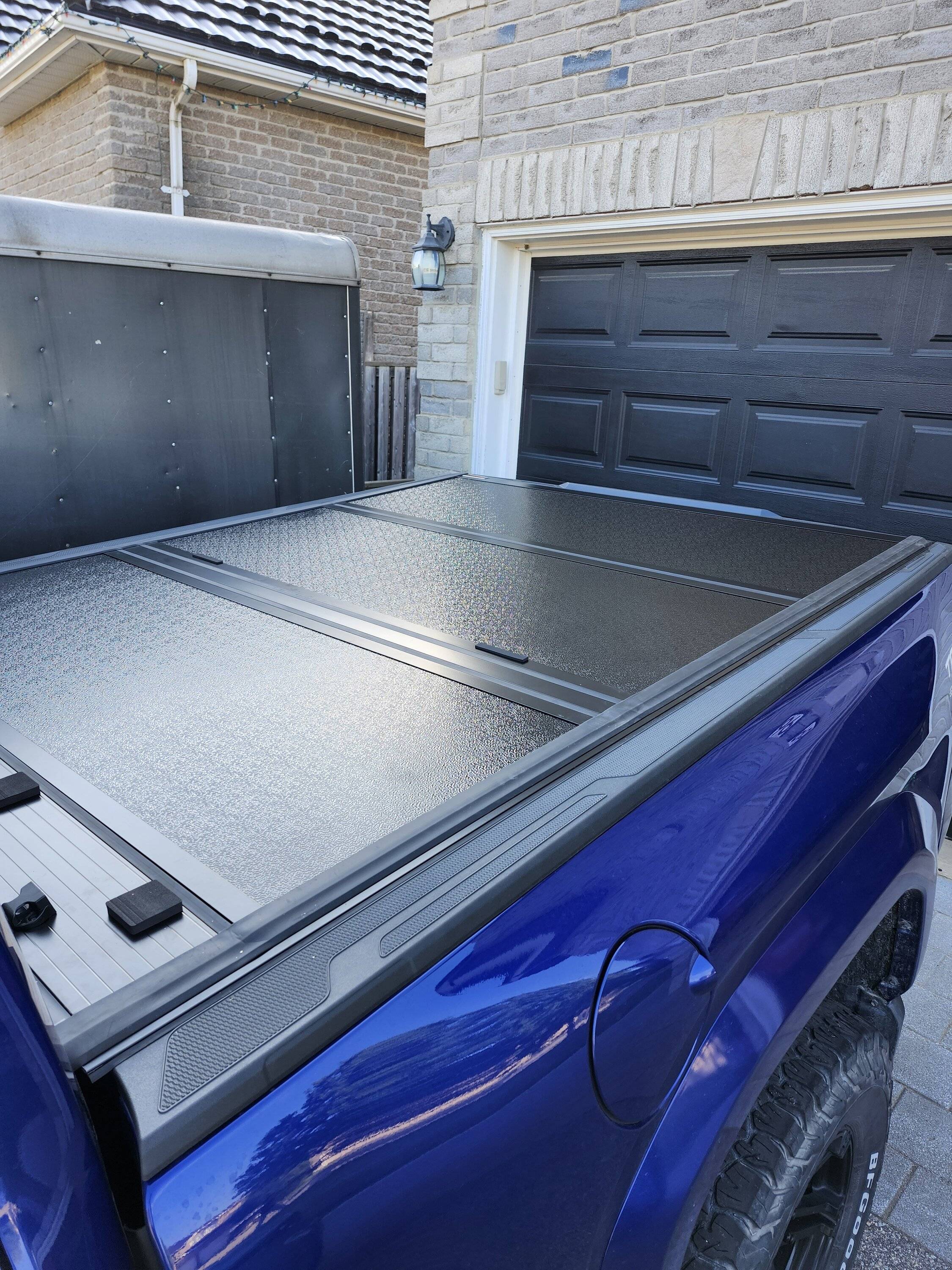 2024 Tacoma Bison Tonneau Cover (6 foot) installed 20240612_184520