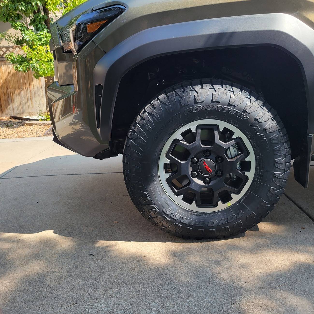 2024 Tacoma Anyone else tried 255/80r17? 20240725_102159