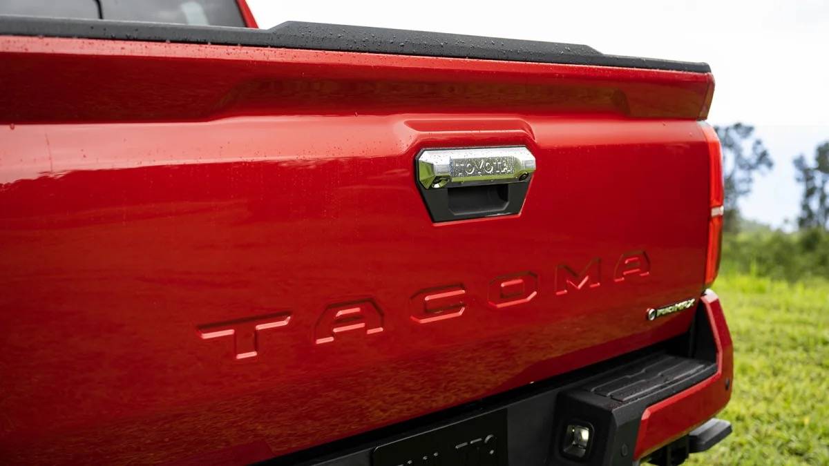 2024 Tacoma 2024 Tacoma Limited Photos (Exterior & Interior) 2024_Toyota_Tacoma_Limited_007-copy