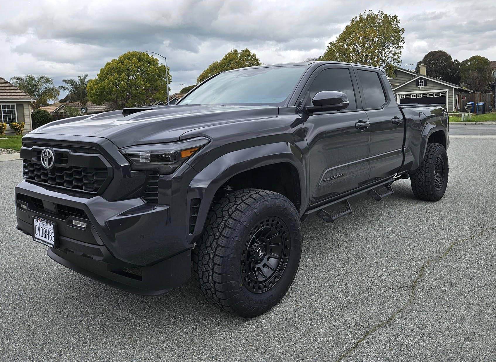 6-ft longbed 2024 Tacoma TRD Sport on 18 Black Rhino Wheels + 30560R18  TOYO AT III Tires + 1.5 Leveling Kit | 2024 Tacoma Forum (4th Gen) News,  Specs, Models - 2.4L,