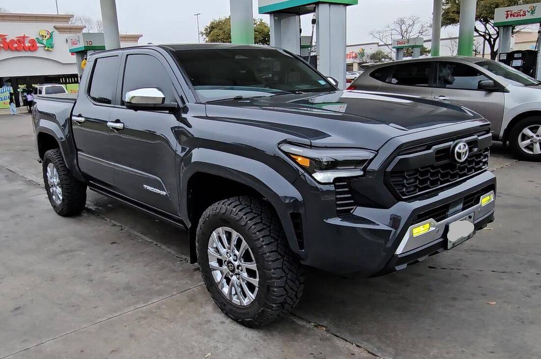 2024 Tacoma New Tires & Wheels on My Limited: 18" American Outlaw + Cooper Discoverer Road + Trail AT Tires aaaa