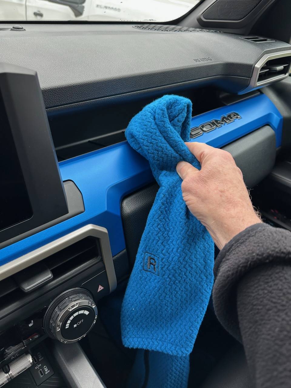 2024 Tacoma Fun fact for those with blue dashboard trim. bJrUkmF