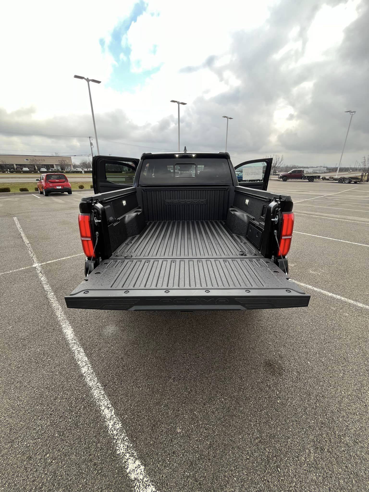 2024 Tacoma Black 2024 Tacoma TRD Sport delivered @ Toyota South dealership (w/ video vs 3rd gen)) black-2024-tacoma-trd-sport-delivered-dealer-walkthrough-9