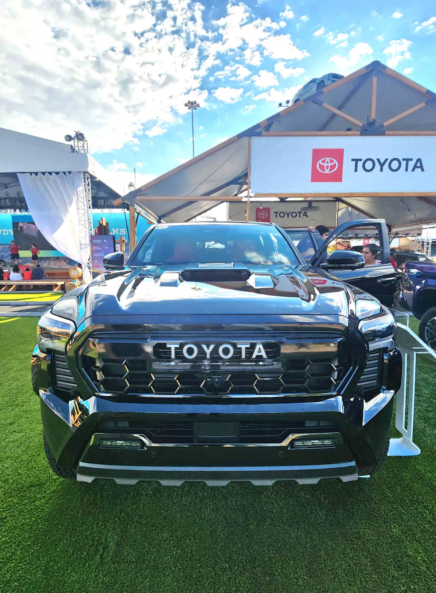 2024 Tacoma 2024 Tacoma TRD PRO - Specs, Price (TBA) Features, Photos & Videos black-2024-toyota-tacoma-trd-pro-6-