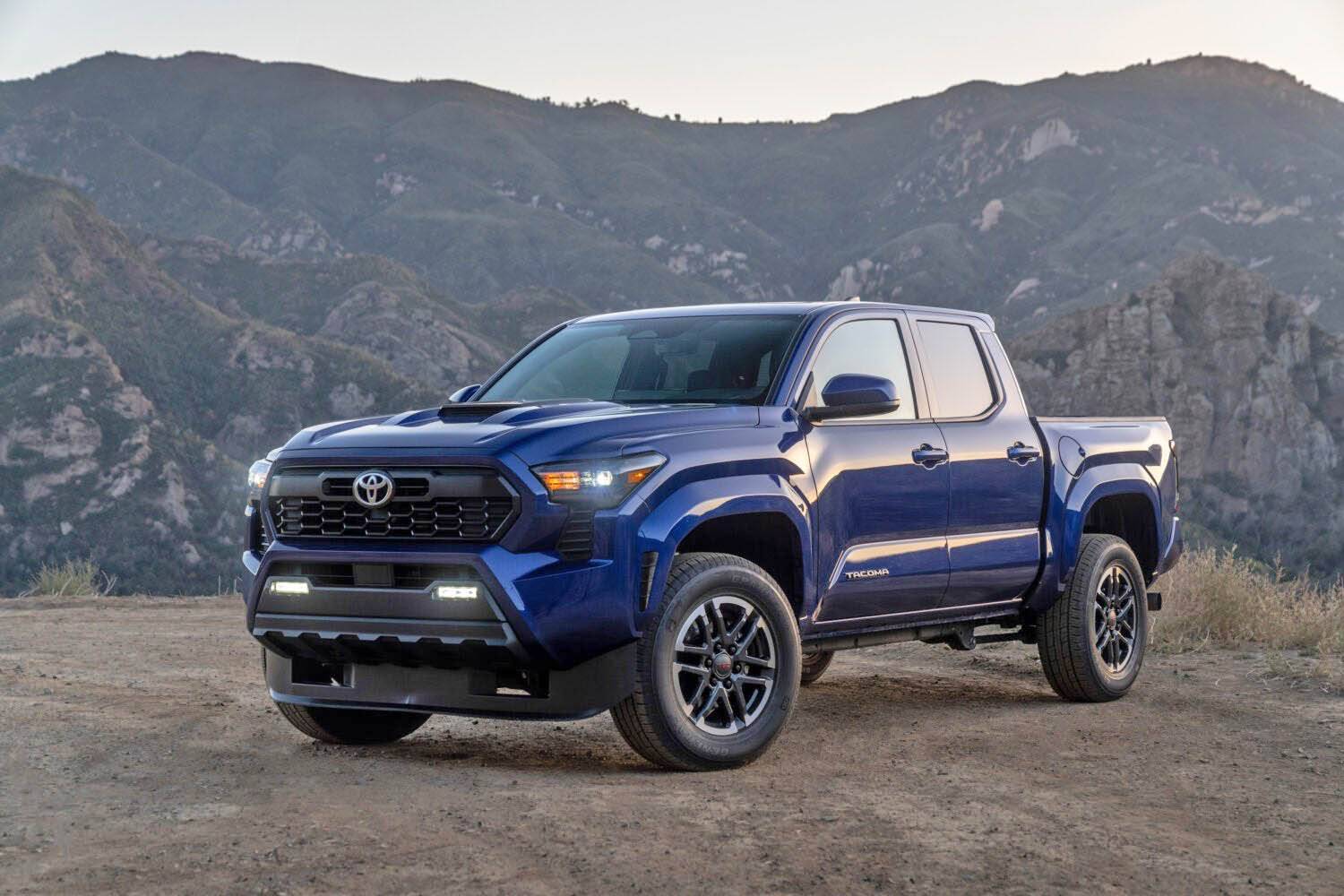 2024 Tacoma BLUE CRUSH 2024 Tacoma Thread (4th Gen) Blue Crush Metallic 2024 Tacoma TRD Sport 3