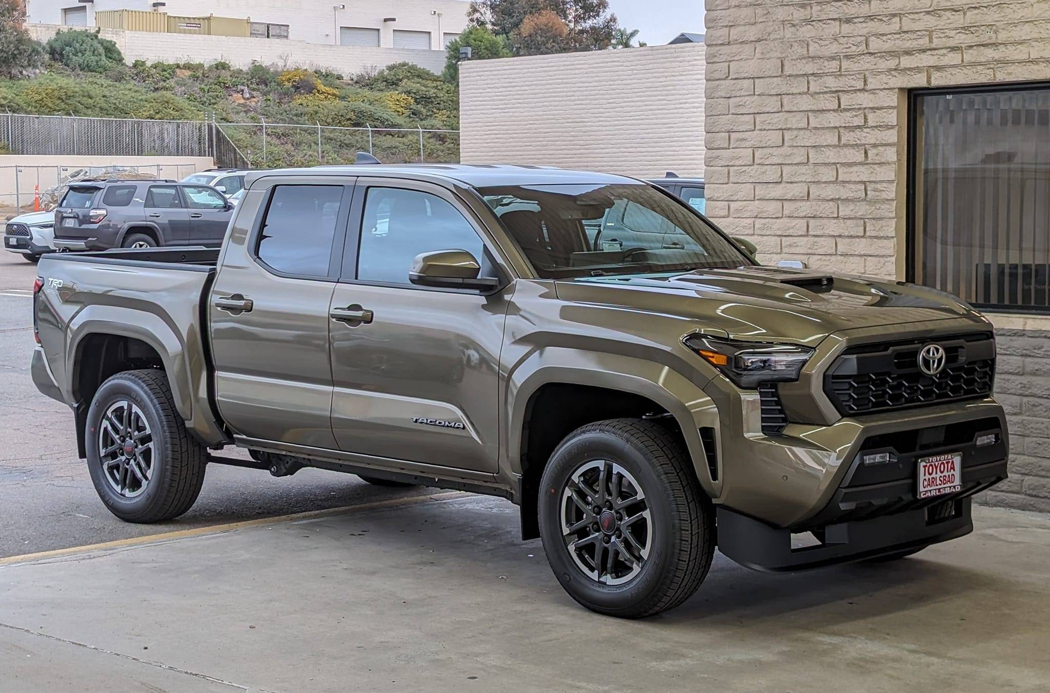 2024 Tacoma BRONZE OXIDE 2024 Tacoma Thread (4th Gen) Bronze Oxide TRD Sport 2024 Tacoma 6