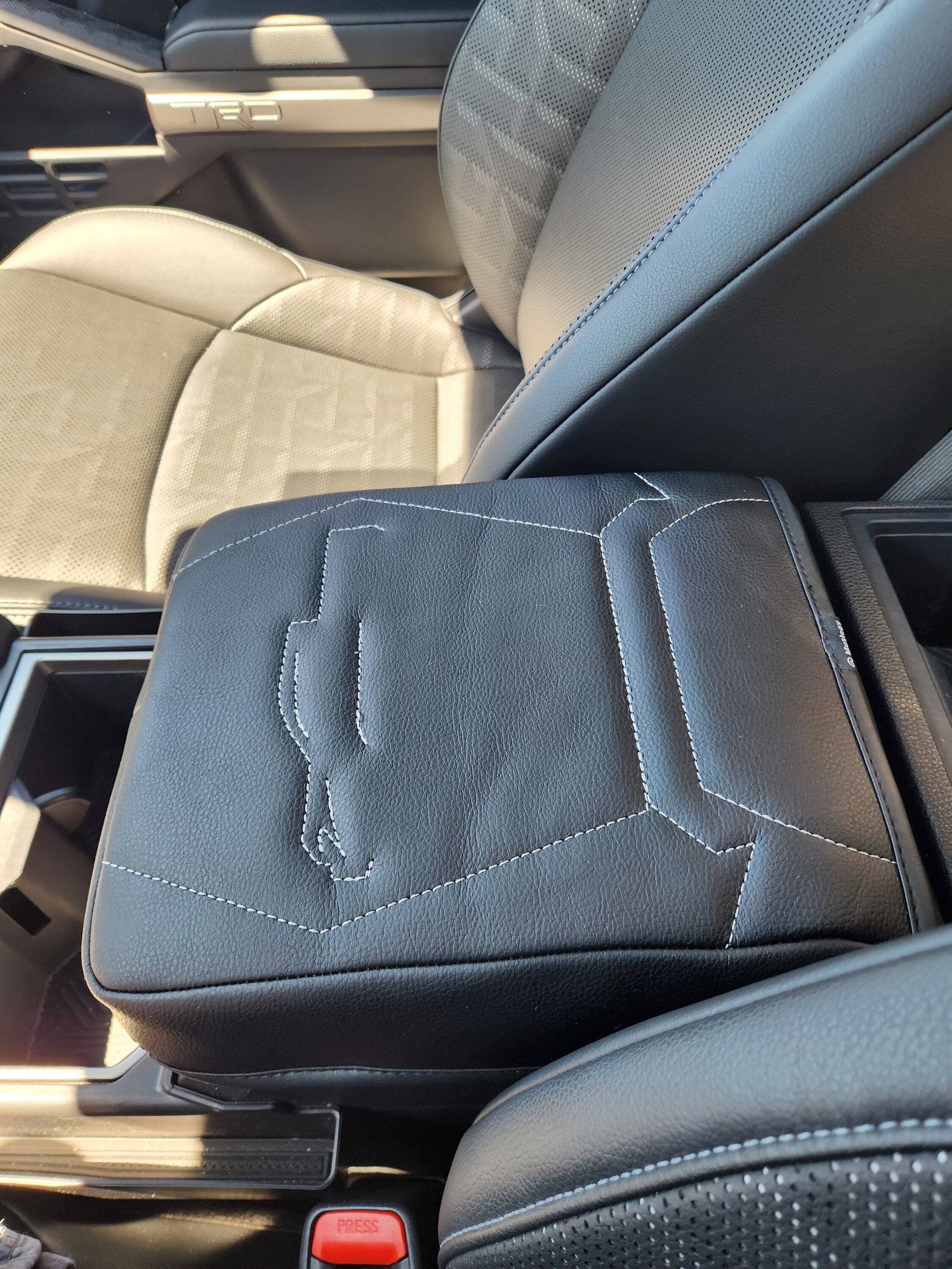 2024 Tacoma Muslogy center console cover installed photos & video Console (1)