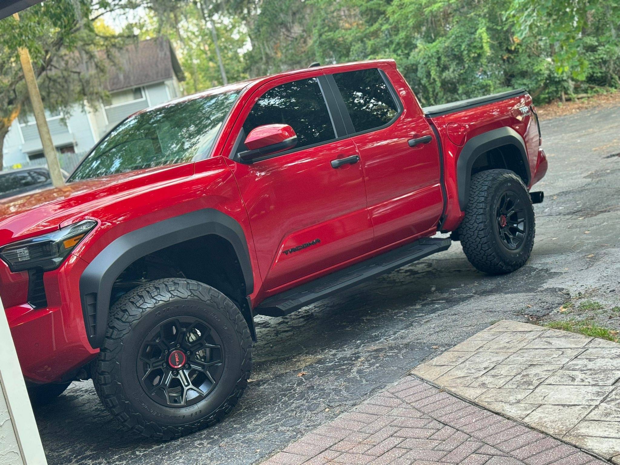 2024 Tacoma Aftermarket TRD Pro style wheels + KO2 285/70/17 tires on my 2024 Tacoma dcabd102-87ce-4608-a9c8-acc2029e7769