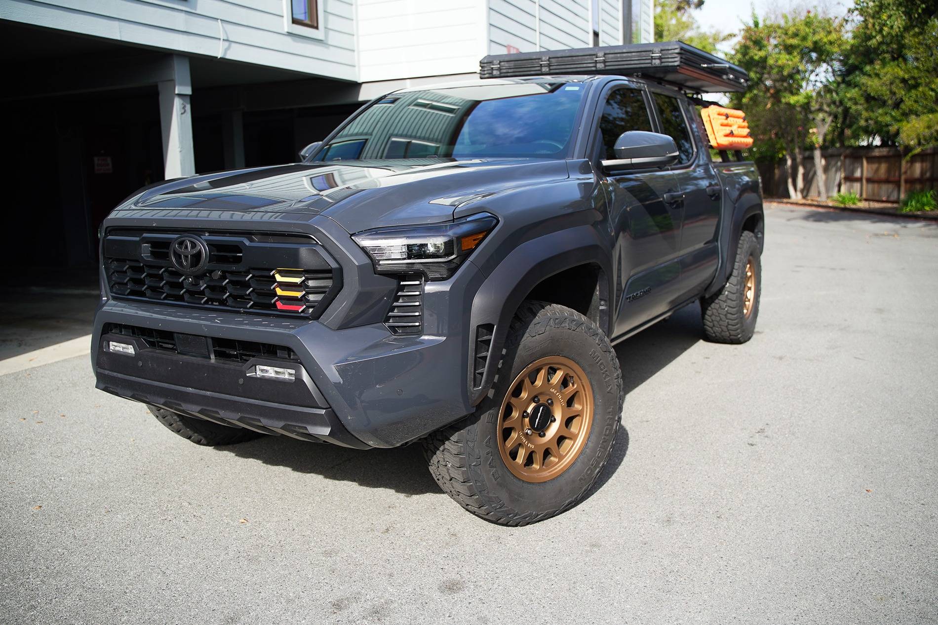 2024 Tacoma Method 703 +35 Bronze w/ Mickey Thompson Baja Boss AT P285/70/r17 DSC05644