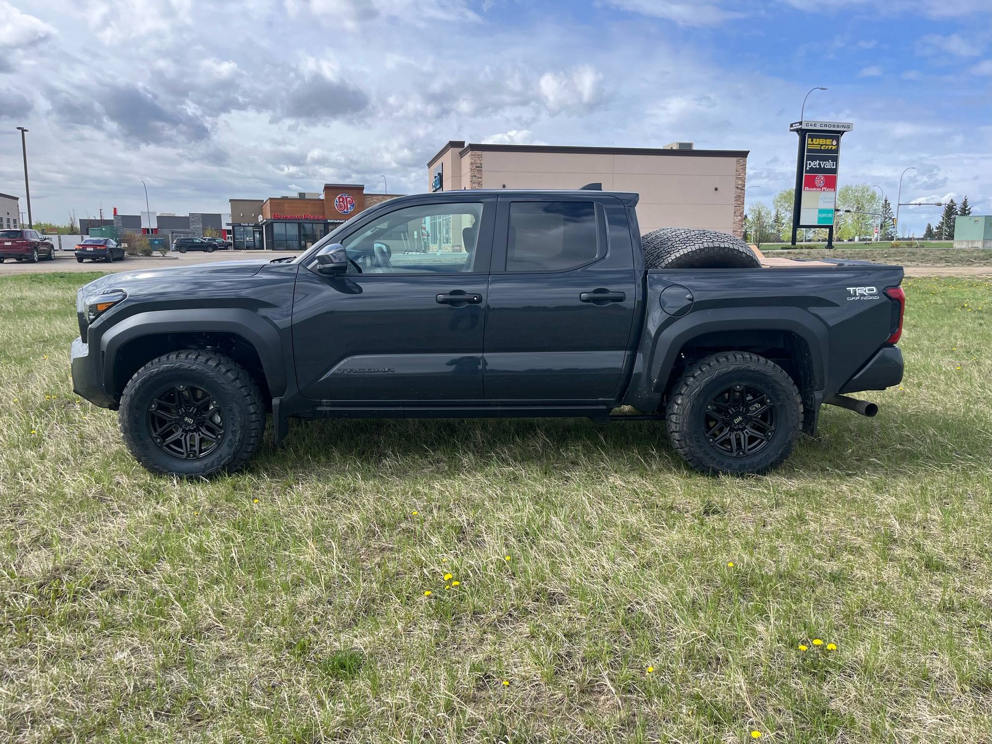 2024 Tacoma 4th Gen 2024+ Tacoma Aftermarket Wheels & Tires Pictures / Specs Compilation - Add Yours image0-jpe