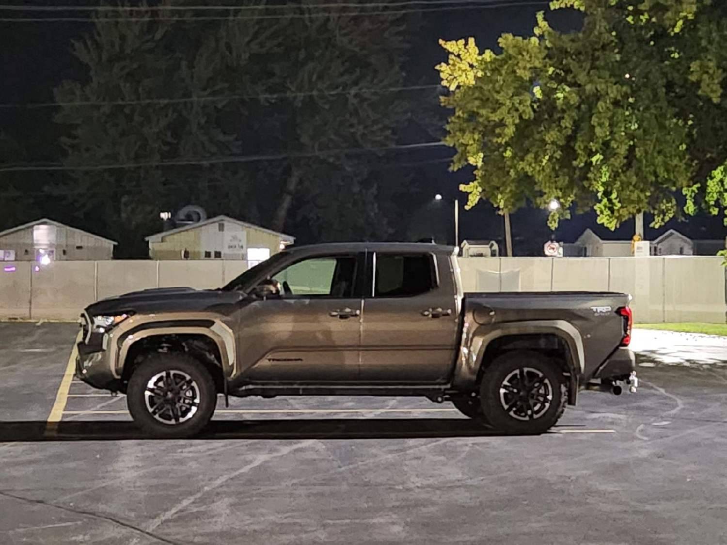 2024 Tacoma 10,000-mile update TRD Sport 6MT image000001 (2)