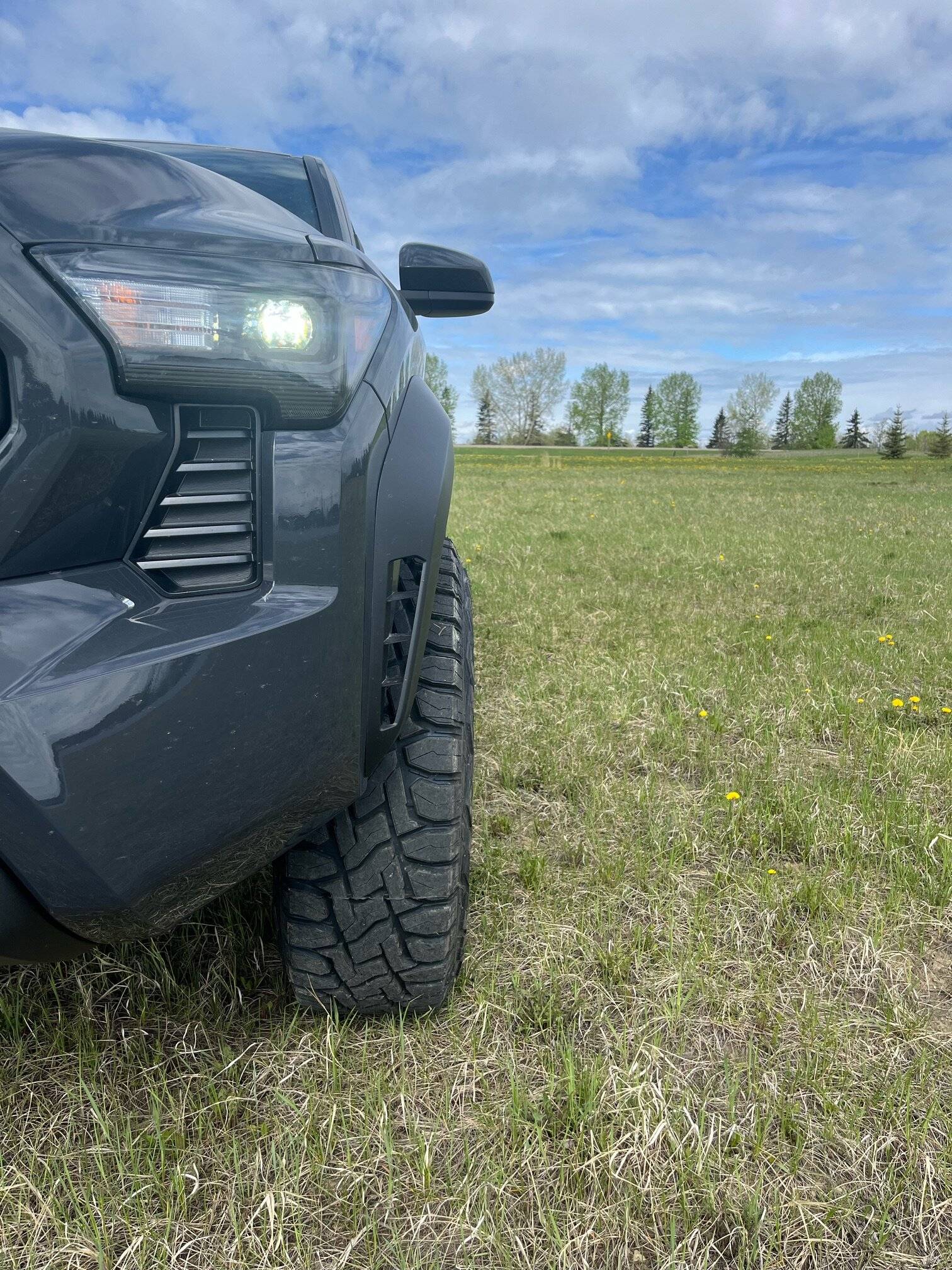 2024 Tacoma Installed hubcentric wheel option -- Fast HD Recon 17x8, +20 offset, 95.1 hub, weight 24.8 lbs image2