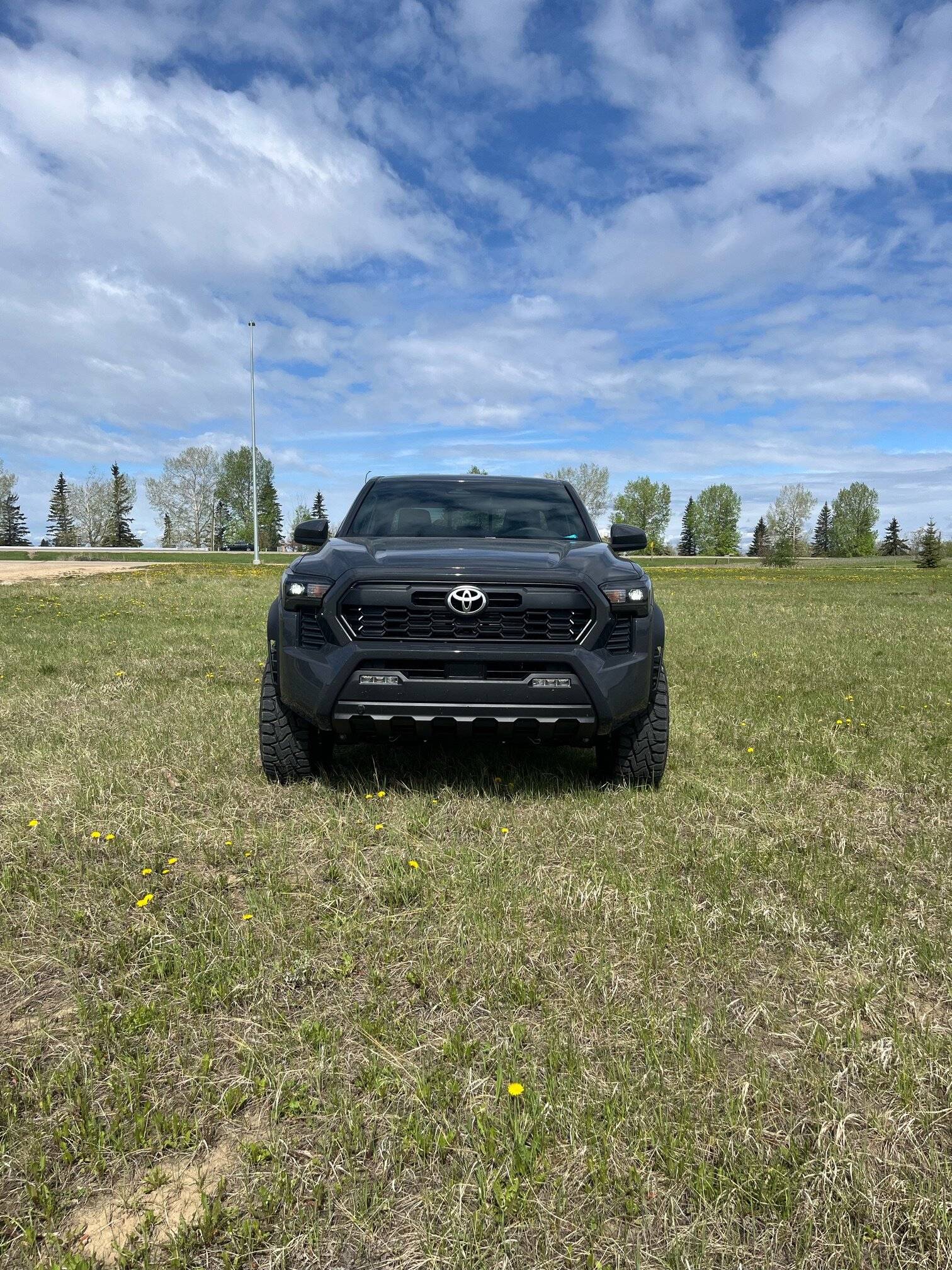 2024 Tacoma Installed hubcentric wheel option -- Fast HD Recon 17x8, +20 offset, 95.1 hub, weight 24.8 lbs image7