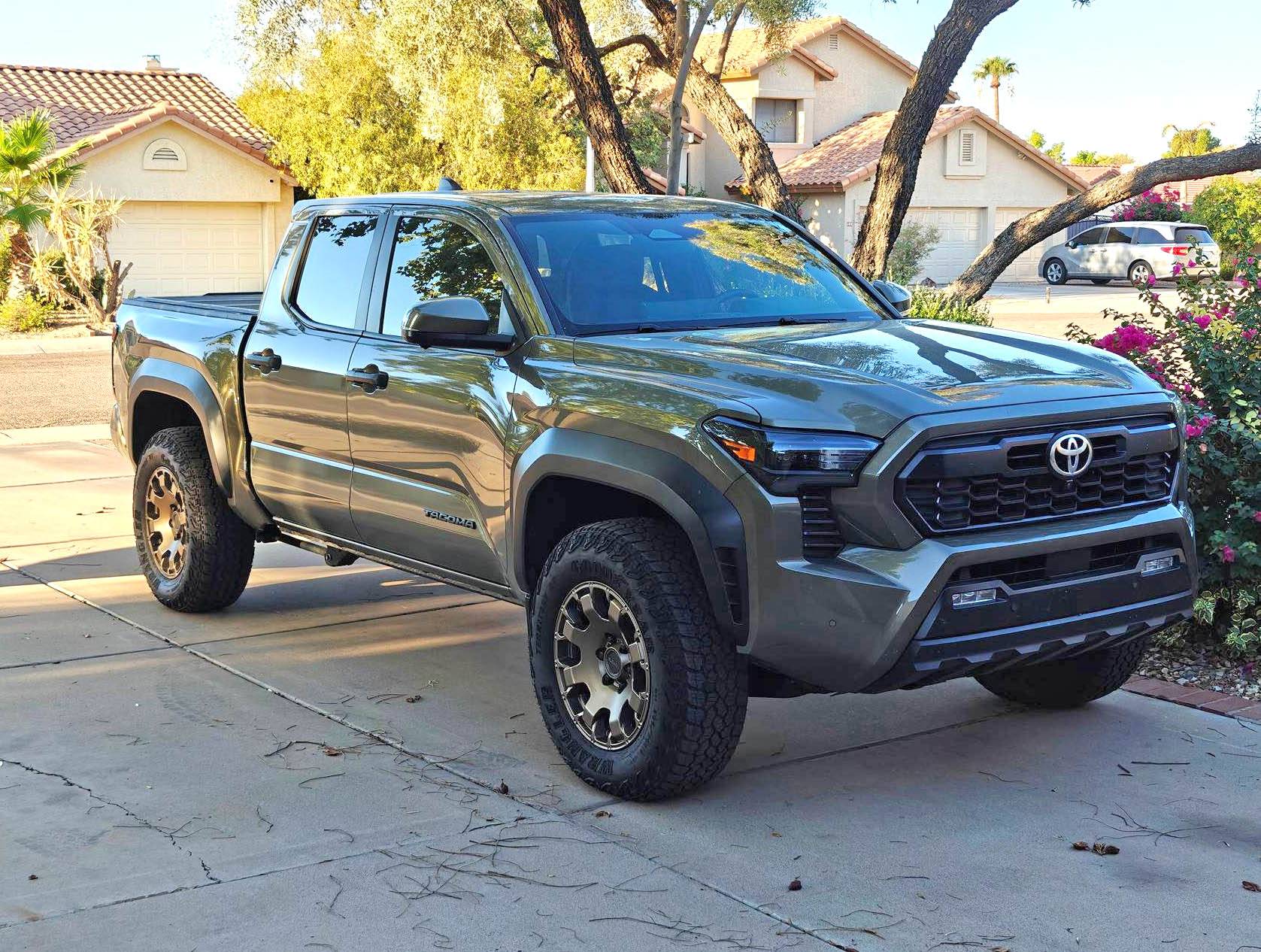 2024 Tacoma Trailhunter Wheels (265/70R18) on Stock 2024 TRD Off-Road IMG20240913071012