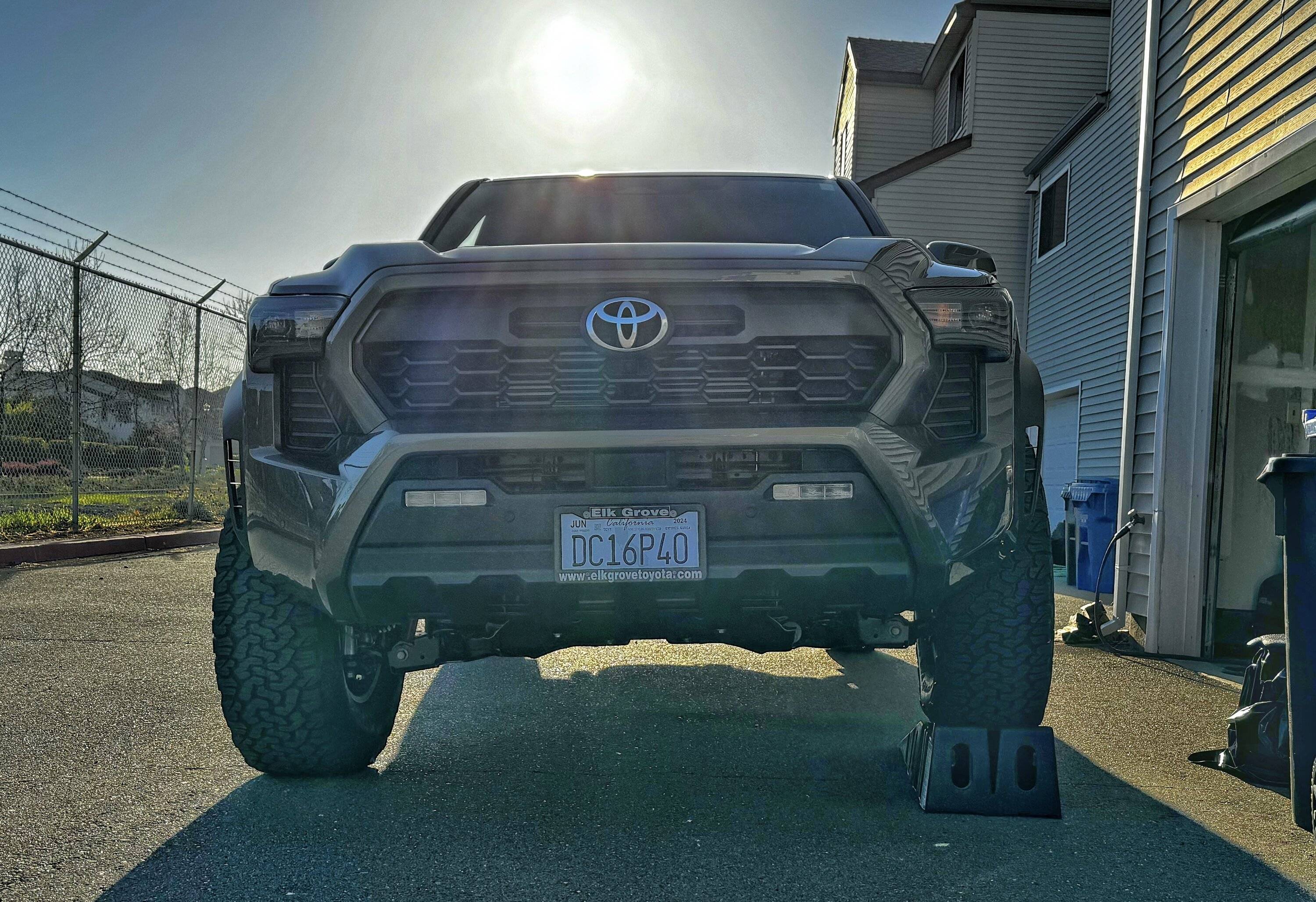 2024 Tacoma TRD Off-Road stock suspension with 295/70R17 (33.3”) on 17” Method 314 (+25 offset), No rubbing! IMG_0282