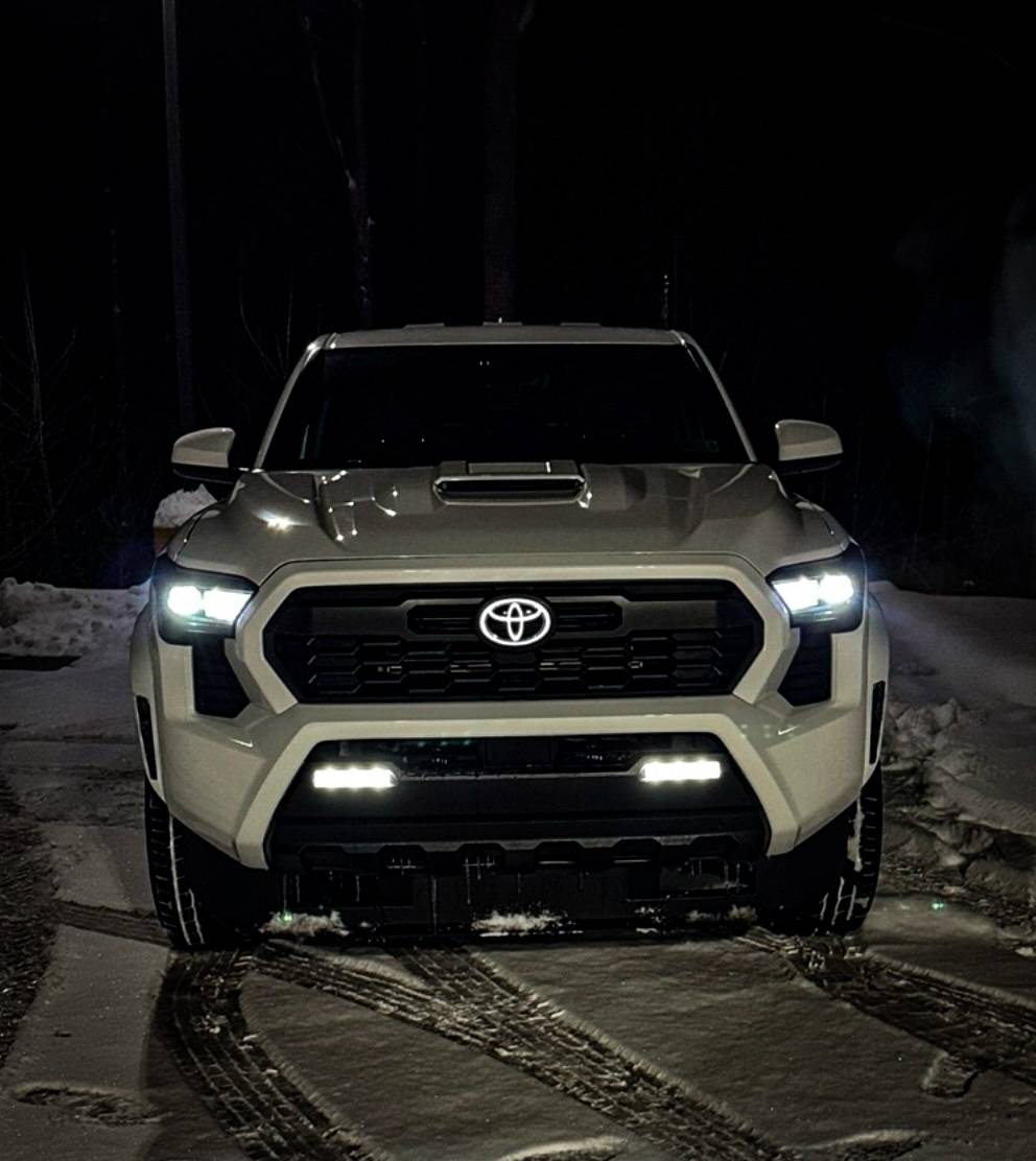 2024 Tacoma Illuminated Front Toyota Emblem (PT413-35240) - anyone install on front grill yet? IMG_0371