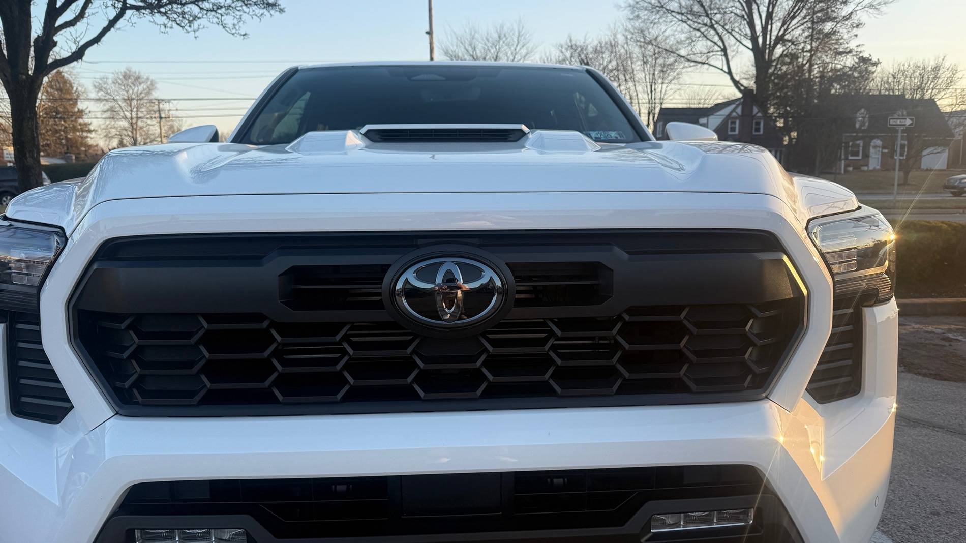 2024 Tacoma Illuminated Front Toyota Emblem (PT413-35240) - anyone install on front grill yet? IMG_0962