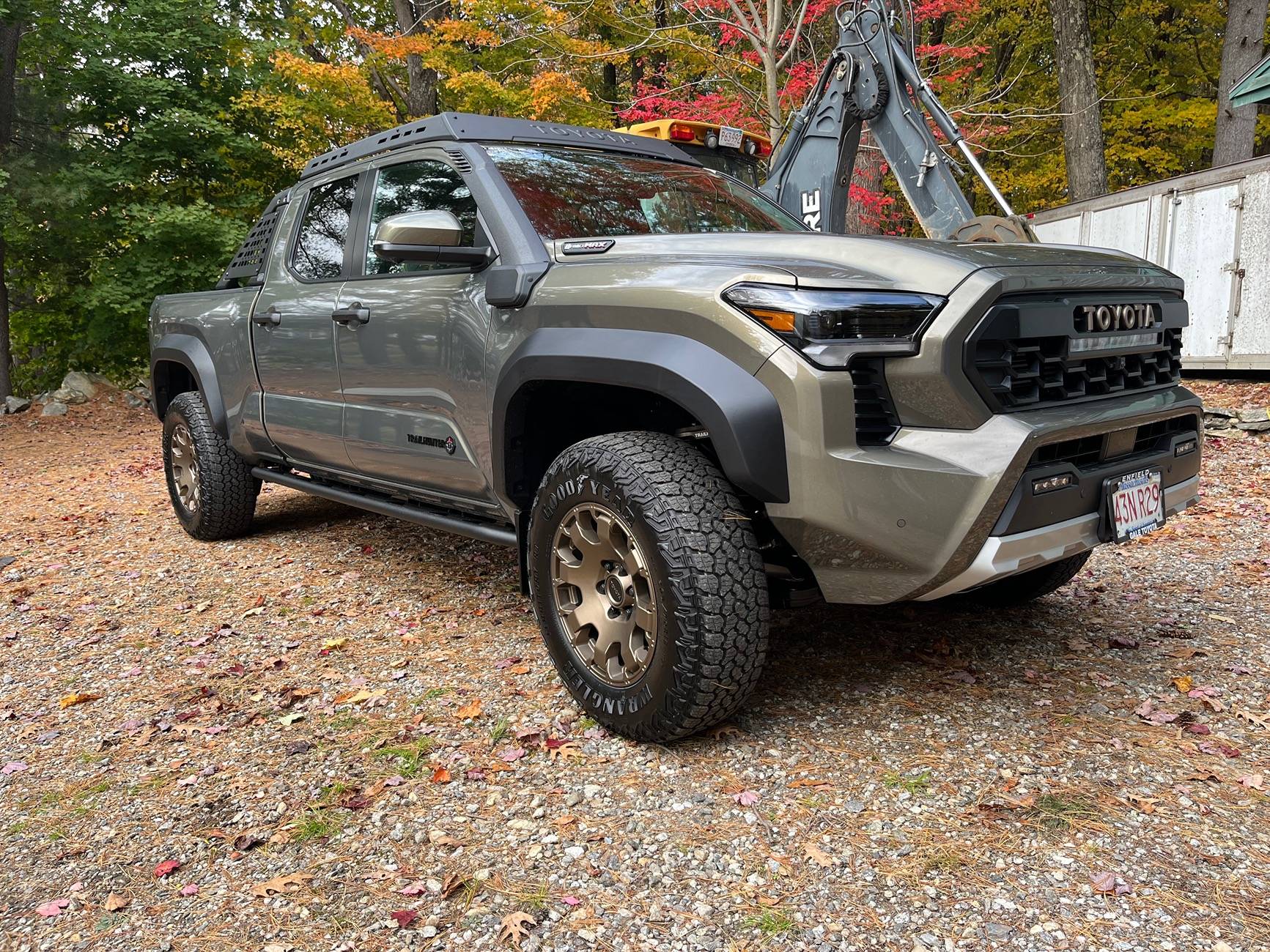 2024 Tacoma Trailhunter owners: 5ft vs 6ft bed decision? IMG_1161