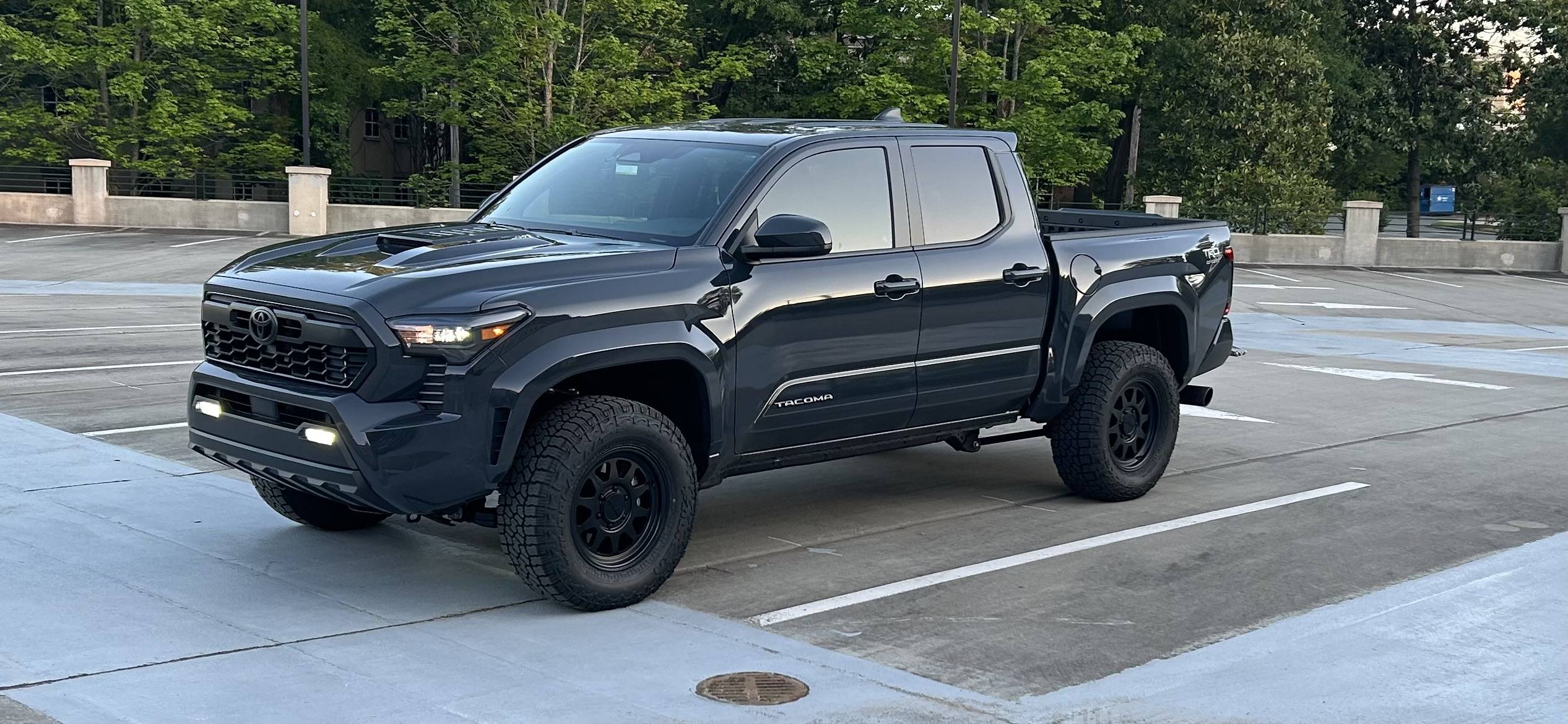 2024 Tacoma Underground in twilight sun (265/70/17 Wildpeak tires + Method MR316 wheels on 2024 Tacoma) IMG_1188