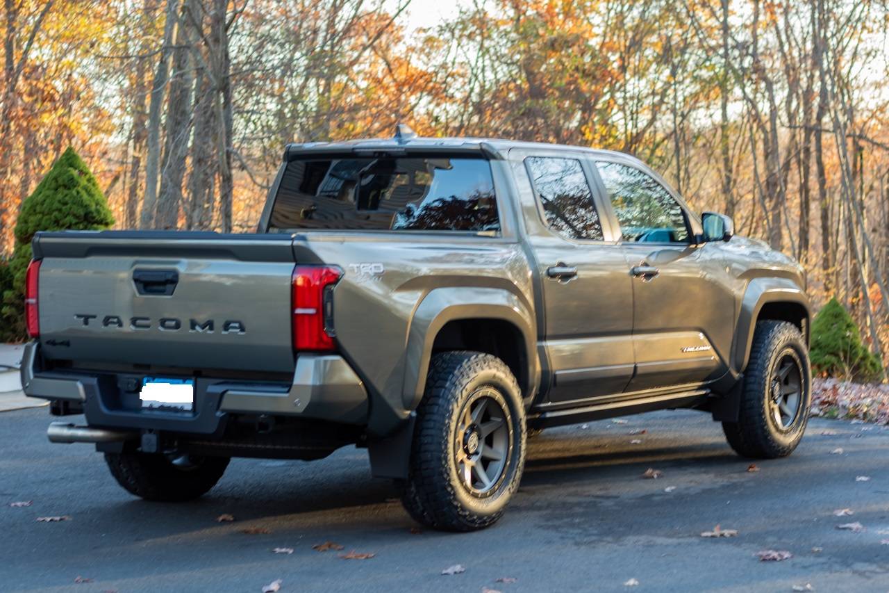 2024 Tacoma TRD Sport with 265/70/R18 Falken WildPeak AT4Ws on ICON Alloys Rebounds (no lift) IMG_1222