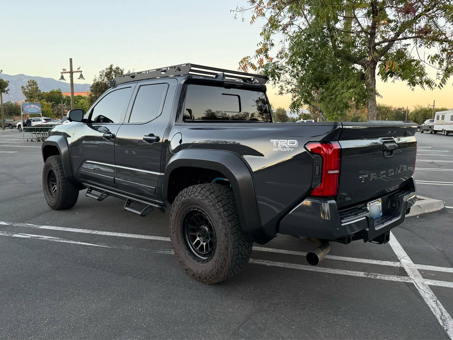 2024 Tacoma RC fender flares - anyone install? IMG_1295