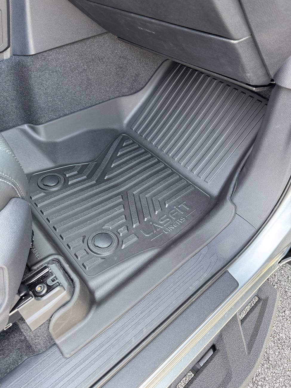 2024 Tacoma Lasfit all weather floor mats review IMG_1408