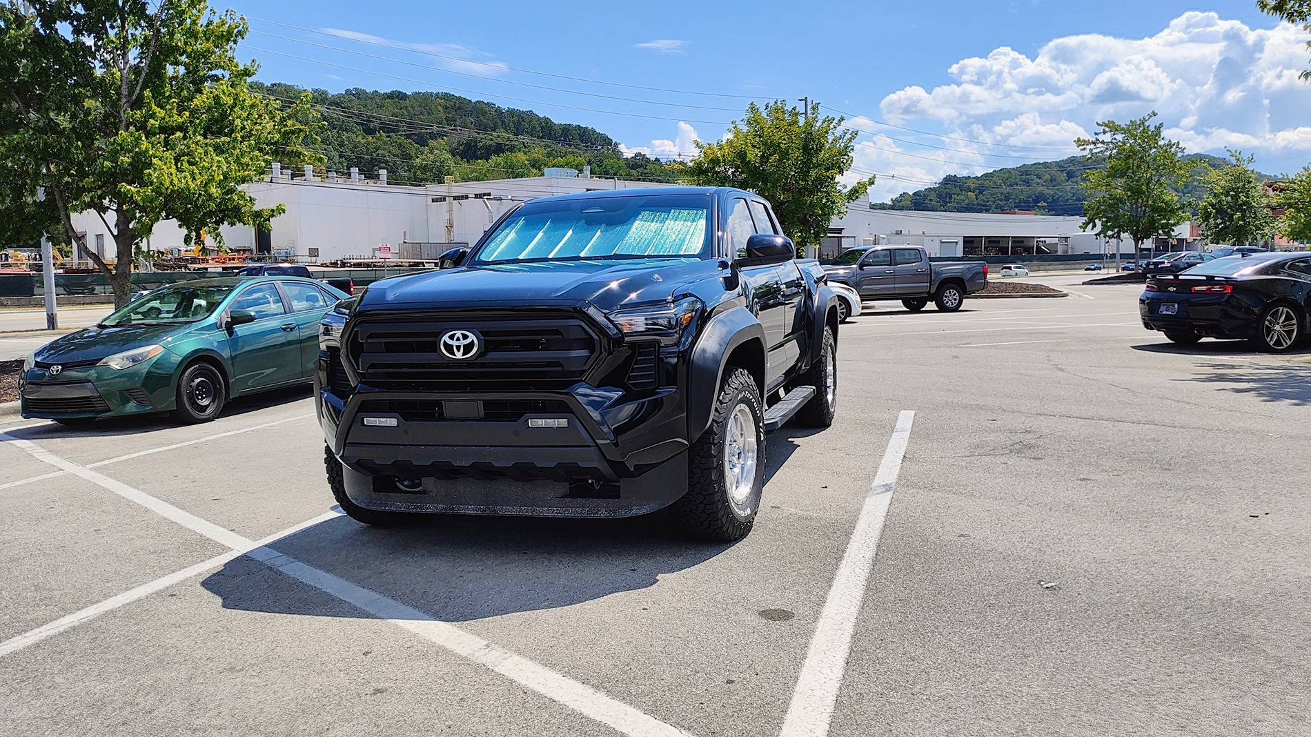 2024 Tacoma Confession: I like the look of the air dam. 🤷‍♂️ IMG_20240901_142444645_HDR_AE