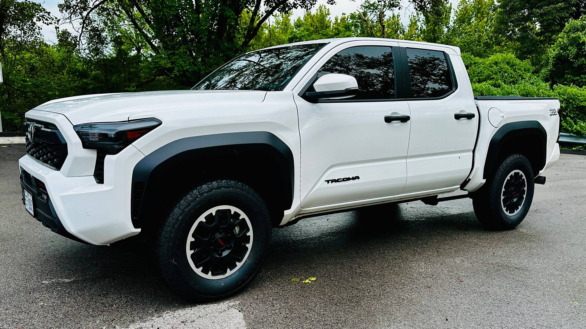 2024 Tacoma Aftermarket TRD Pro style wheels + KO2 285/70/17 tires on my 2024 Tacoma IMG_2063