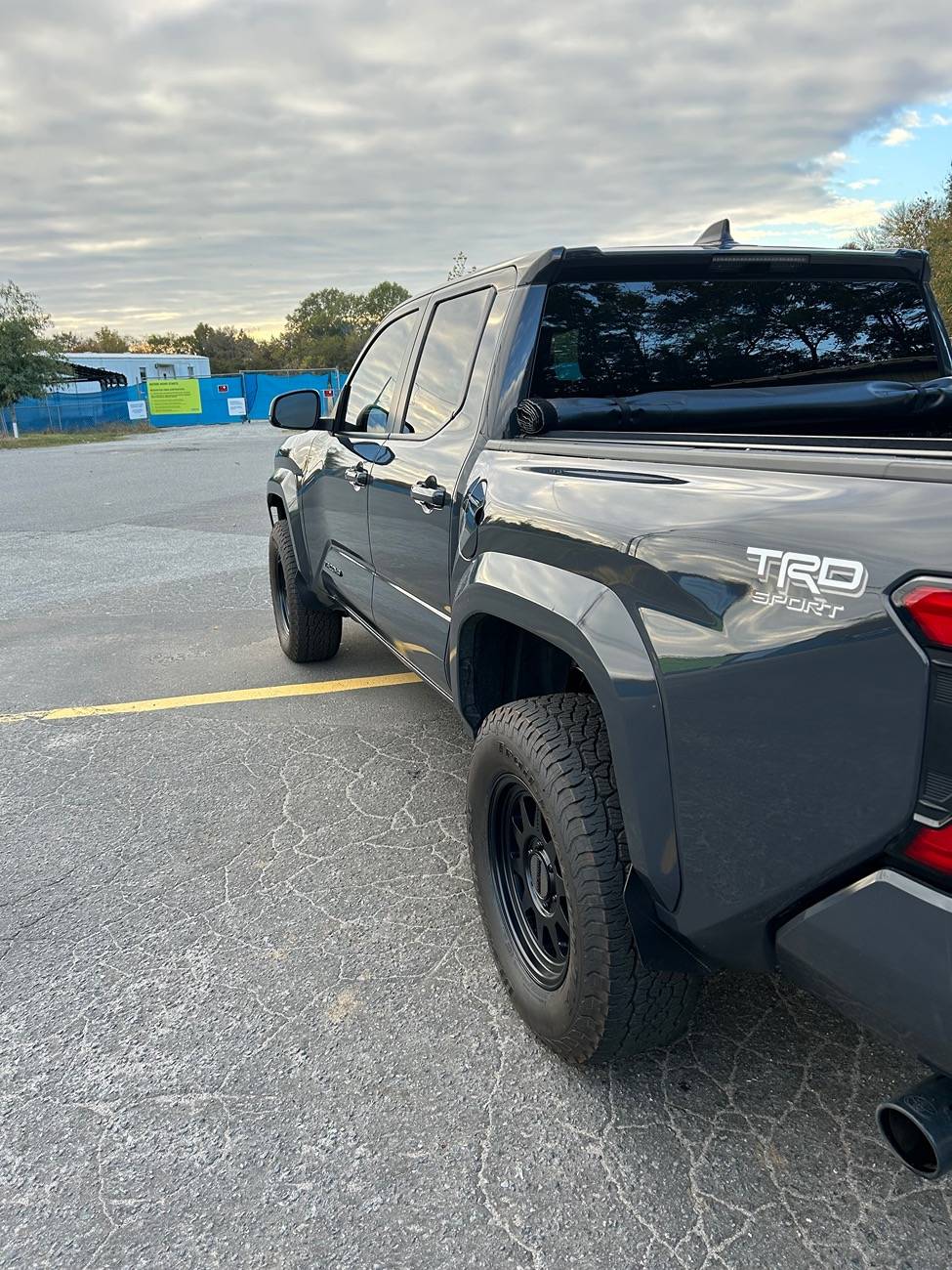 2024 Tacoma TRD Sport with 265/70/R18 Falken WildPeak AT4Ws on ICON Alloys Rebounds (no lift) IMG_2182