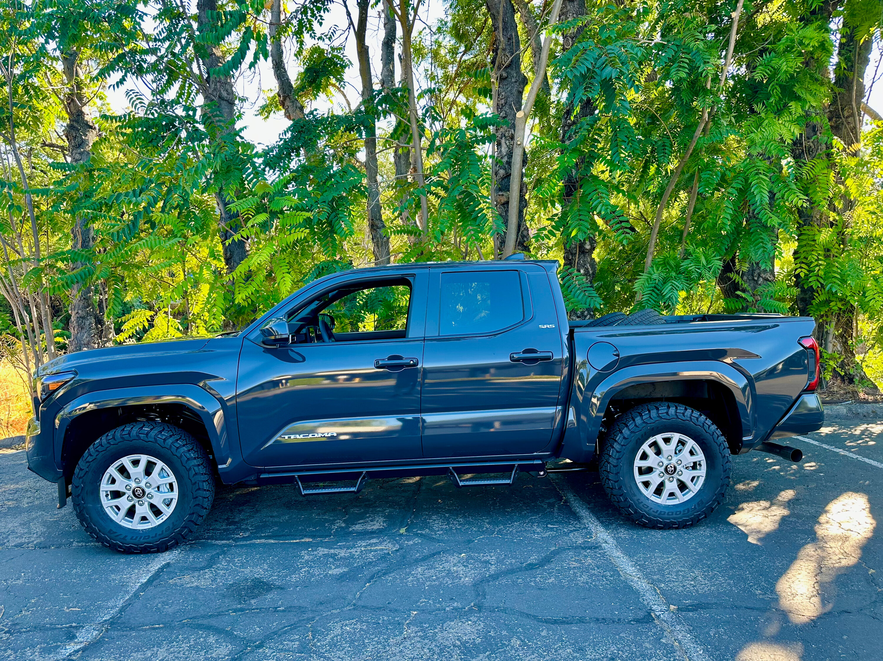 2024 Tacoma 285-70-17 KO3 tires do fit on a bone stock 2024 Tacoma SR5 IMG_2339