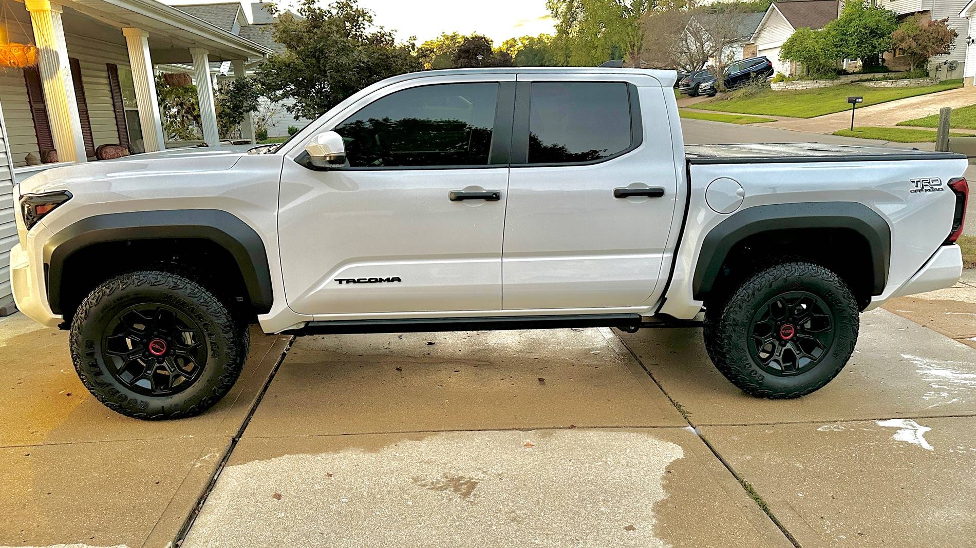 2024 Tacoma 4th Gen 2024+ Tacoma Aftermarket Wheels & Tires Pictures / Specs Compilation - Add Yours IMG_3069