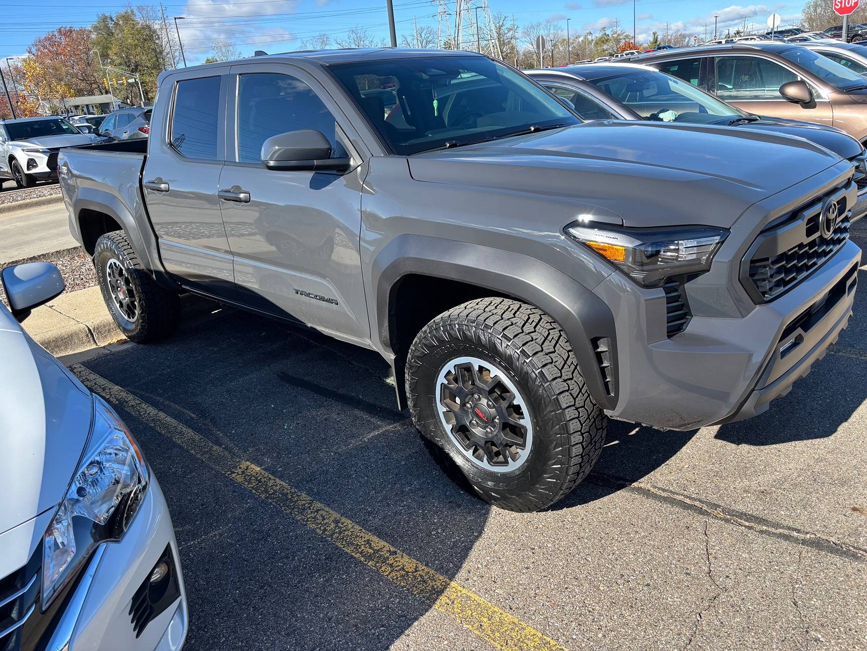 2024 Tacoma Help me choose wheels KMC Canyon or Method Mr703 IMG_3236