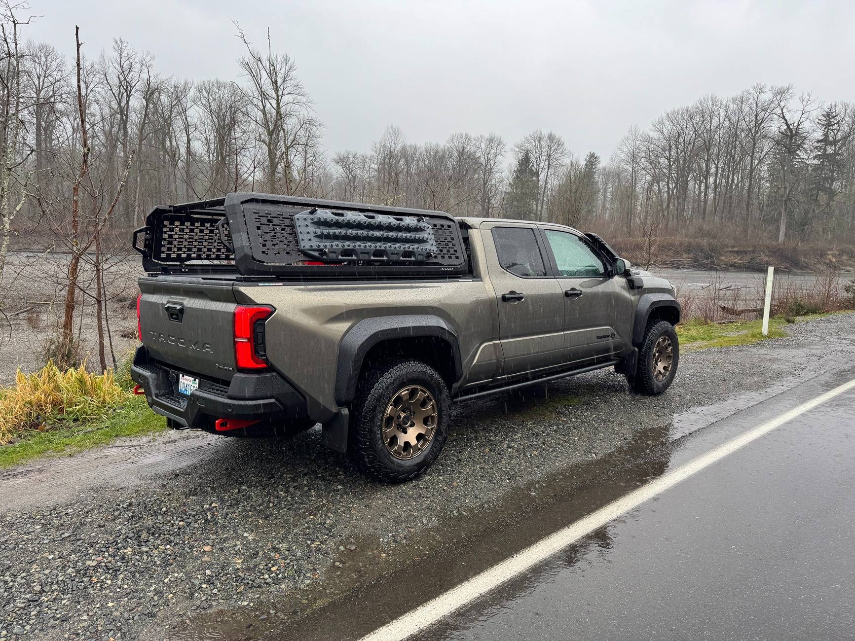 2024 Tacoma Best T-slot Tonneau cover?  Is it worthwhile to get one with T-slot? IMG_3301