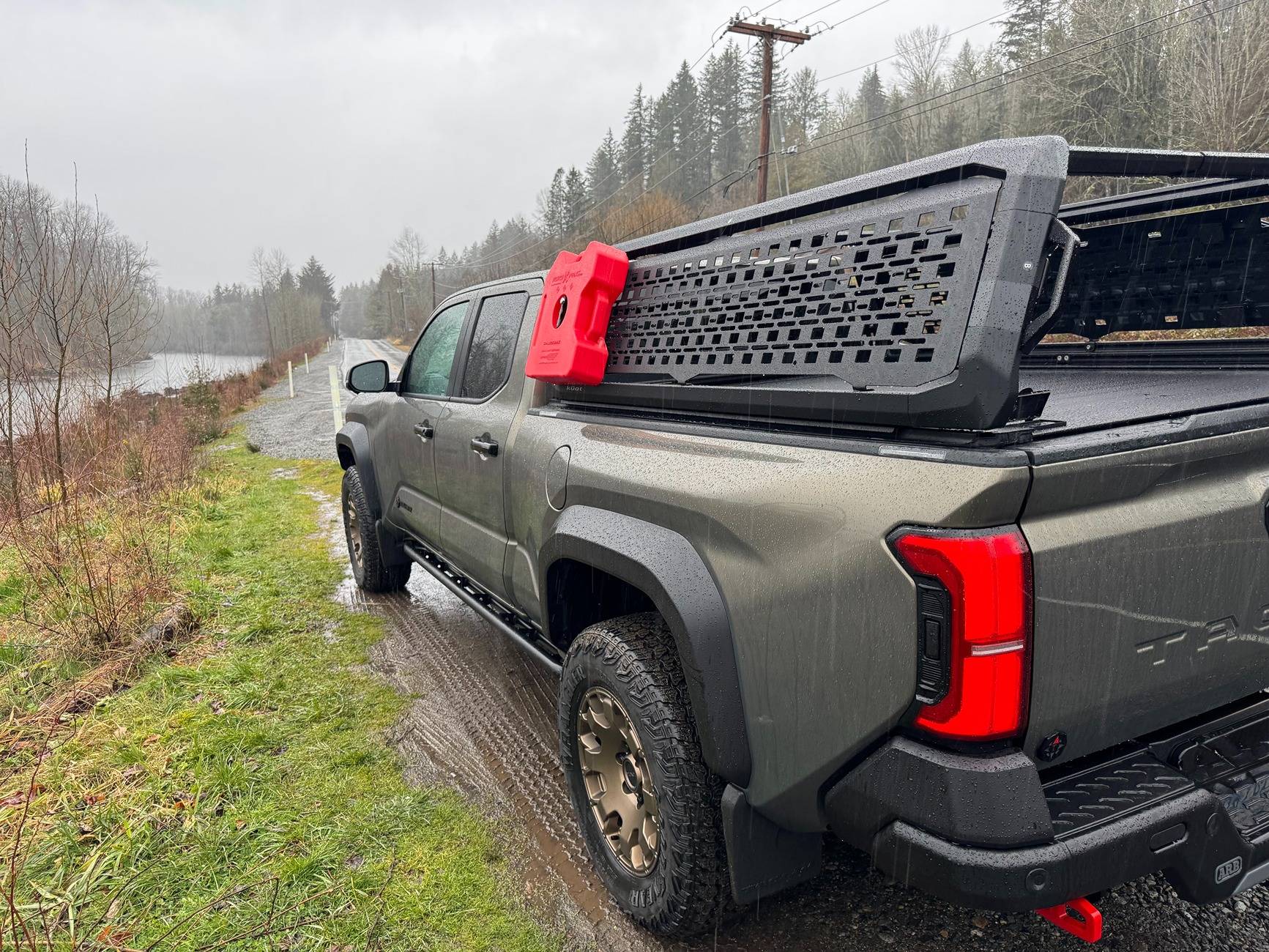 2024 Tacoma Best T-slot Tonneau cover?  Is it worthwhile to get one with T-slot? IMG_3304