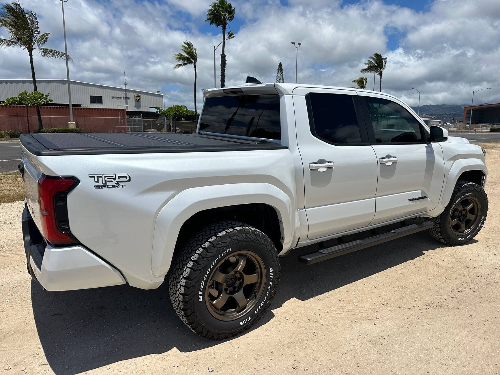 2024 Tacoma What did you do TO / WITH your 4th gen Tacoma today?! 👨‍🏭 🧰 📸 IMG_3593