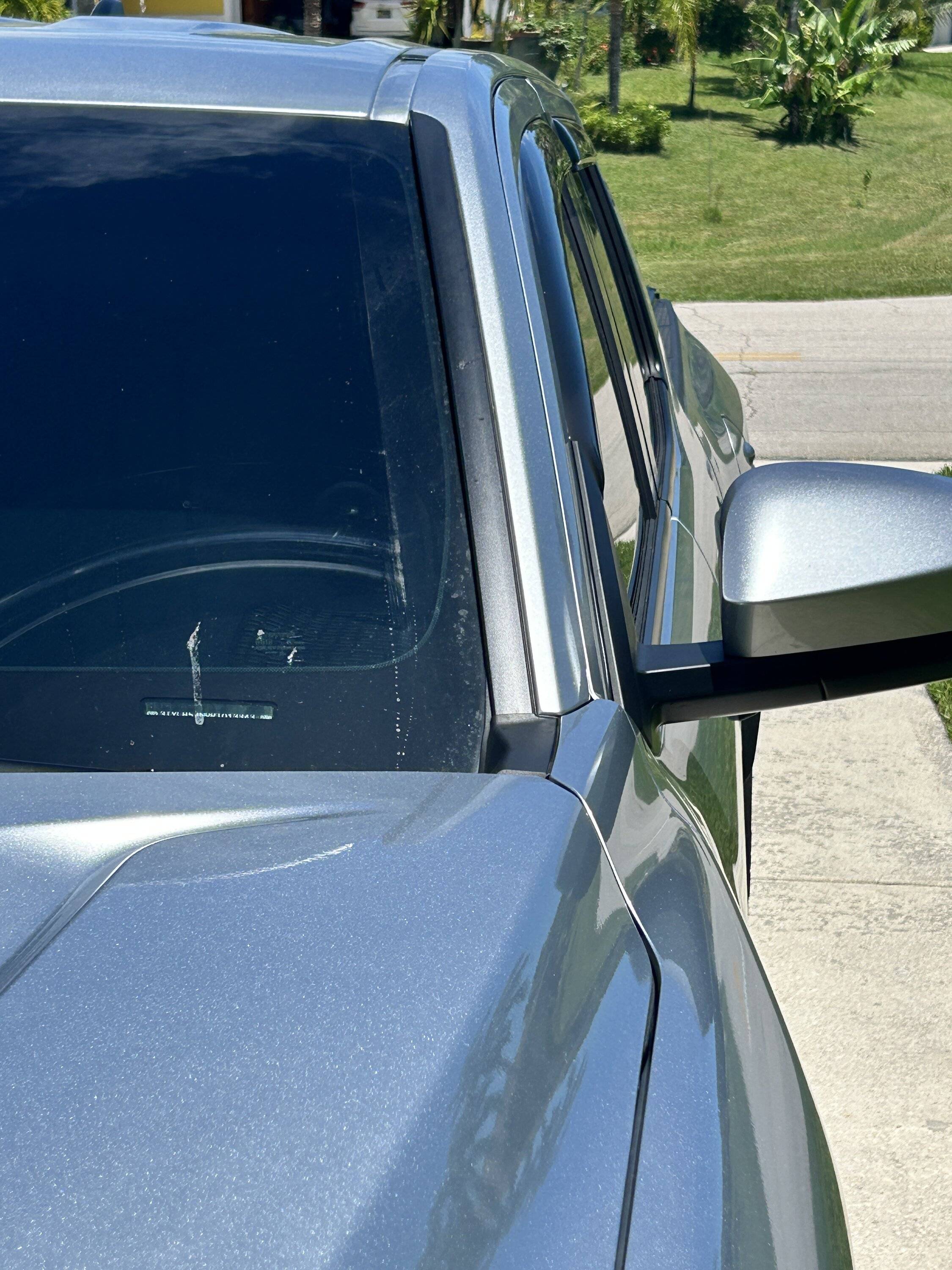 2024 Tacoma Tonneau Cover and Vent Shades IMG_3622