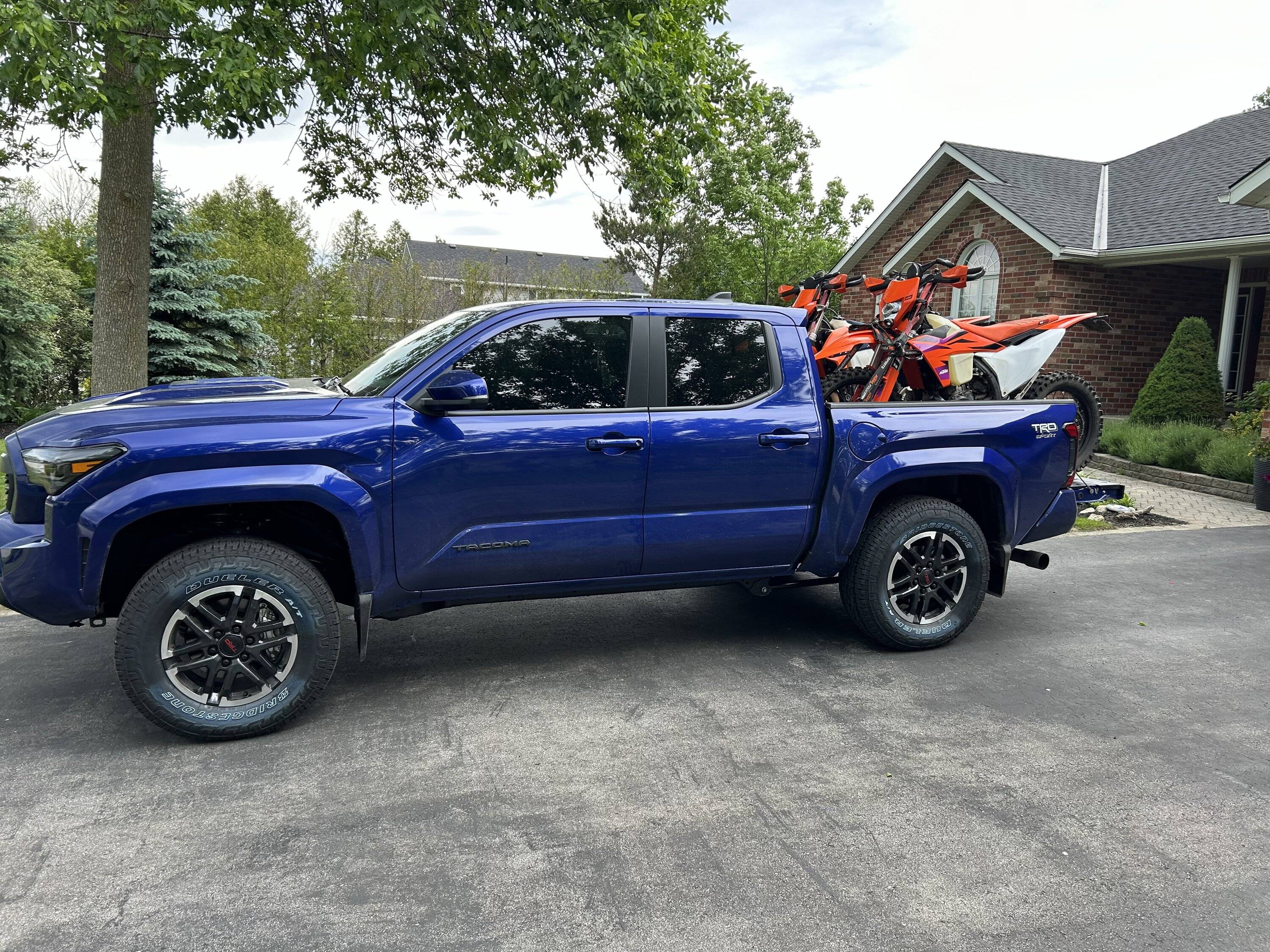 2024 Tacoma Ready to Ride! Hauling Dirt Bikes IMG_3886