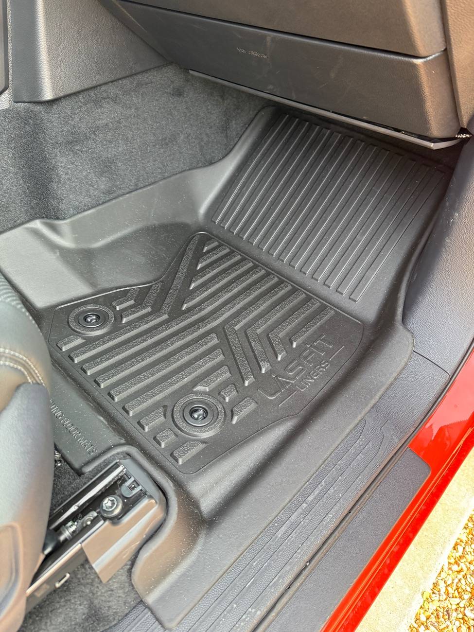 2024 Tacoma OEM, 3w, and Lastfit floor and bed liners, a 3 brand liner review. IMG_4057