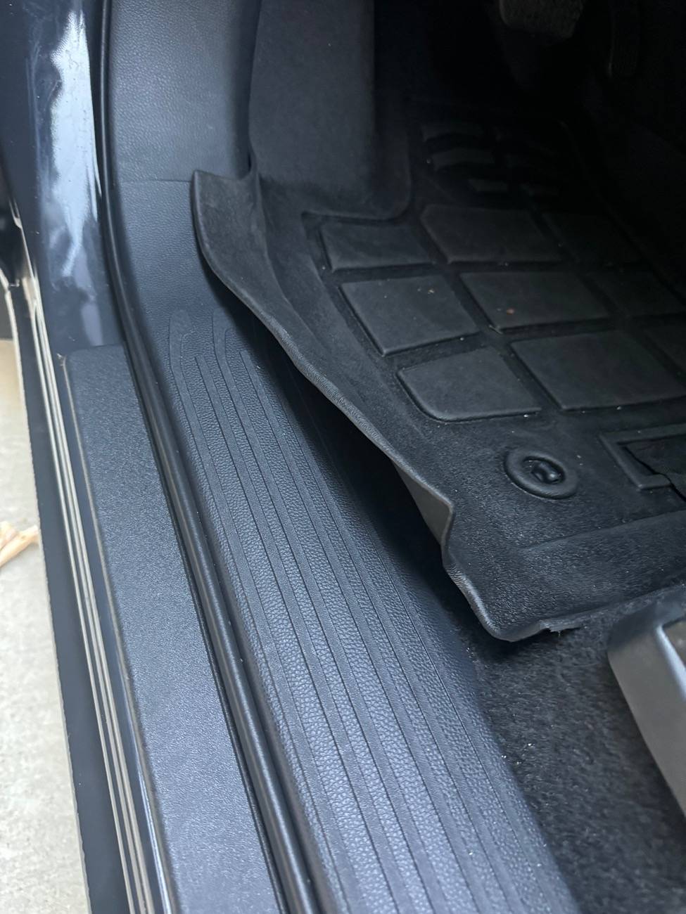 2024 Tacoma All Weather Floor Mats recommendations? IMG_4610